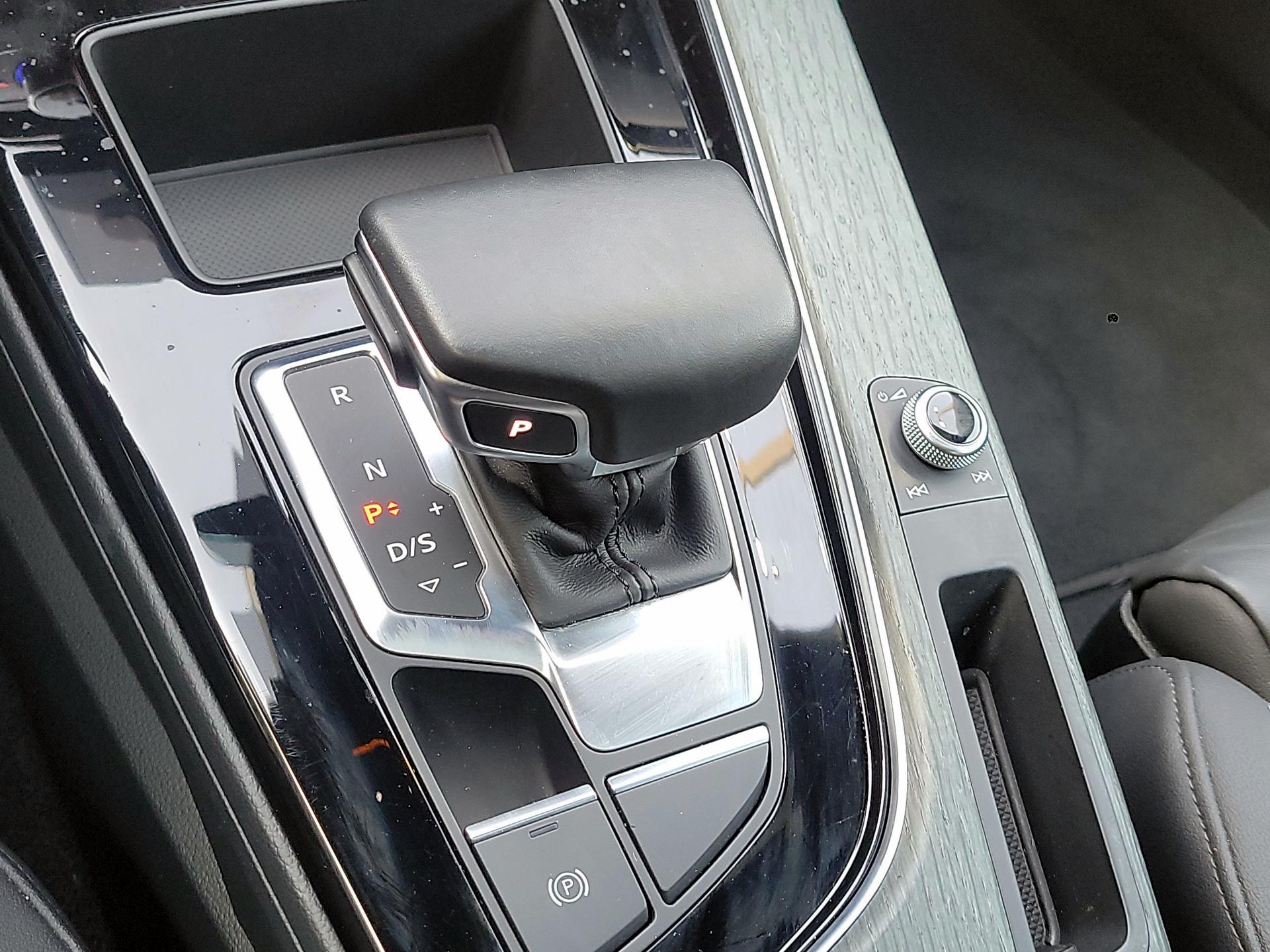 Thumbnail: 2021 Audi A4 - 15