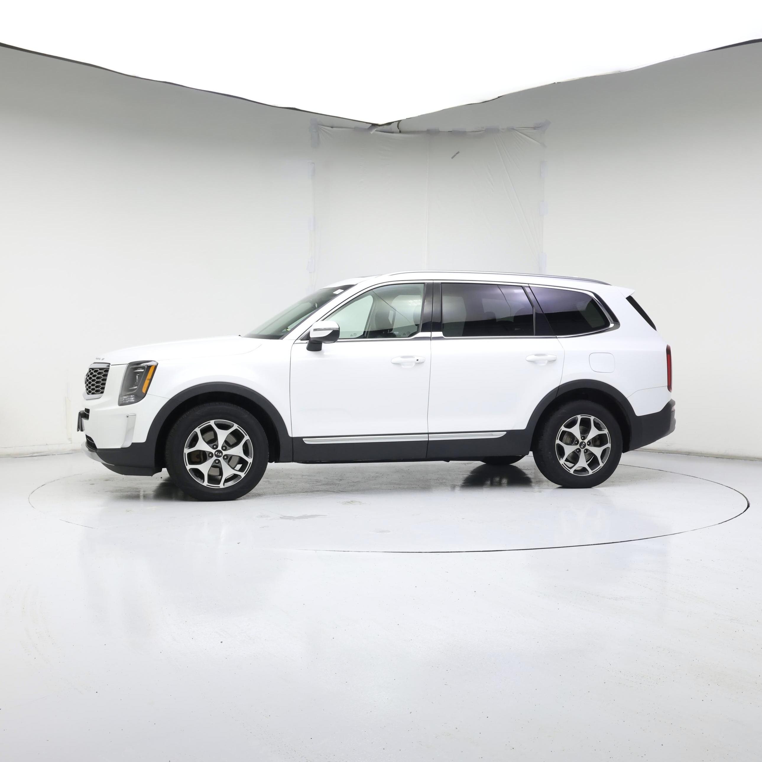 Thumbnail: 2020 Kia Telluride - 8