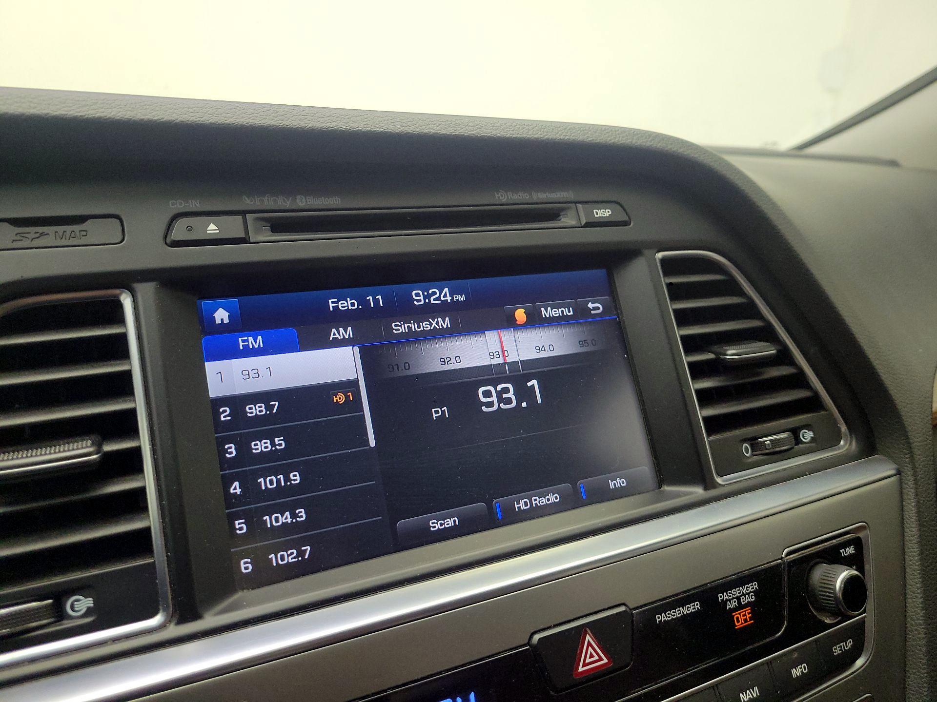 Thumbnail: 2015 Hyundai Sonata - 14