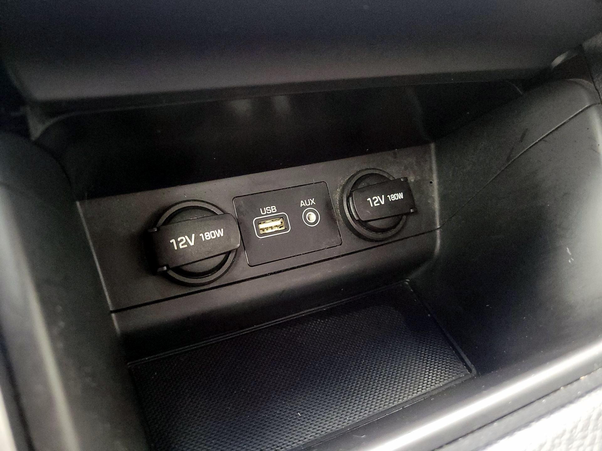 Thumbnail: 2015 Hyundai Sonata - 17