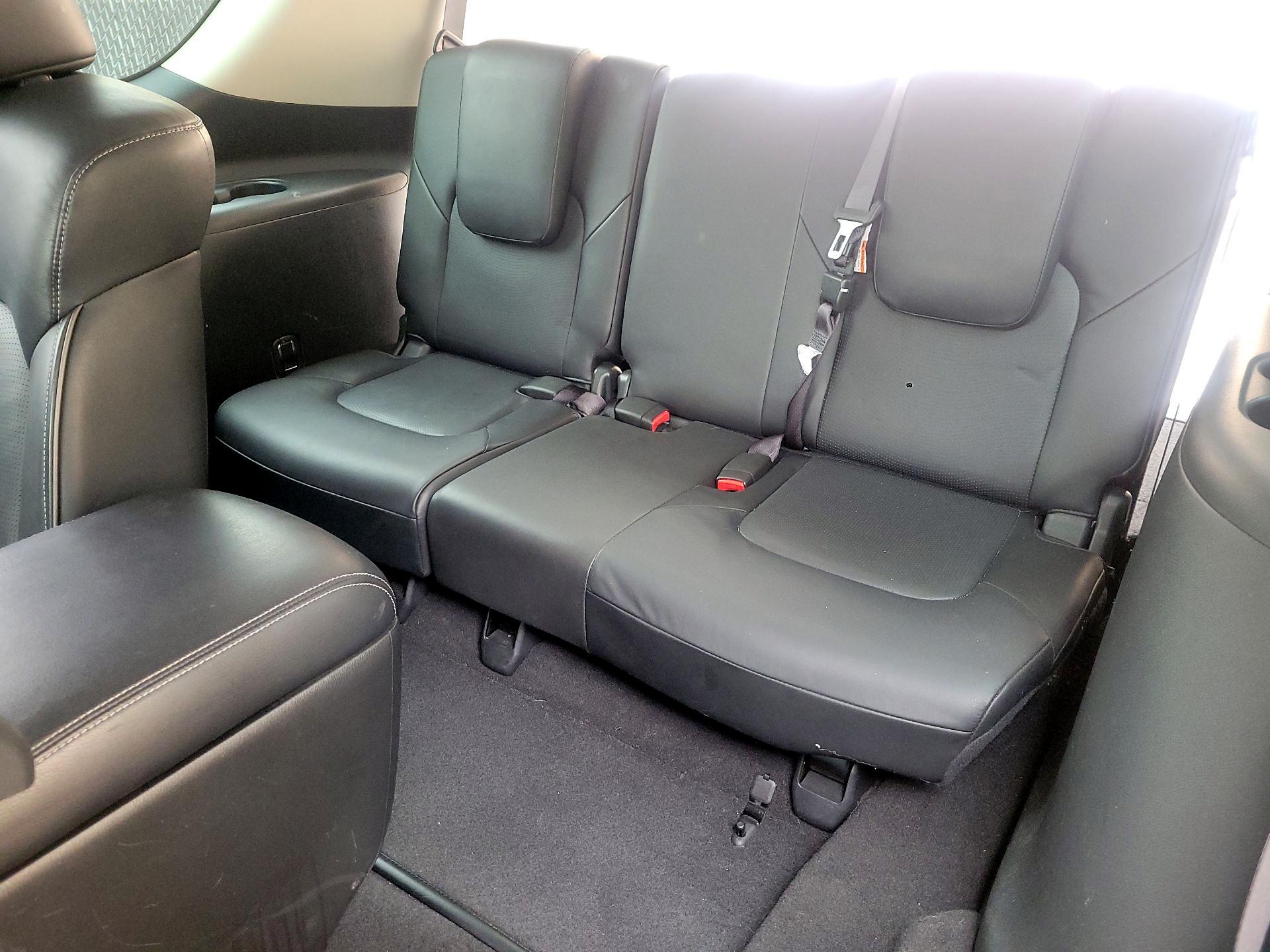 Thumbnail: 2017 INFINITI QX80 - 19