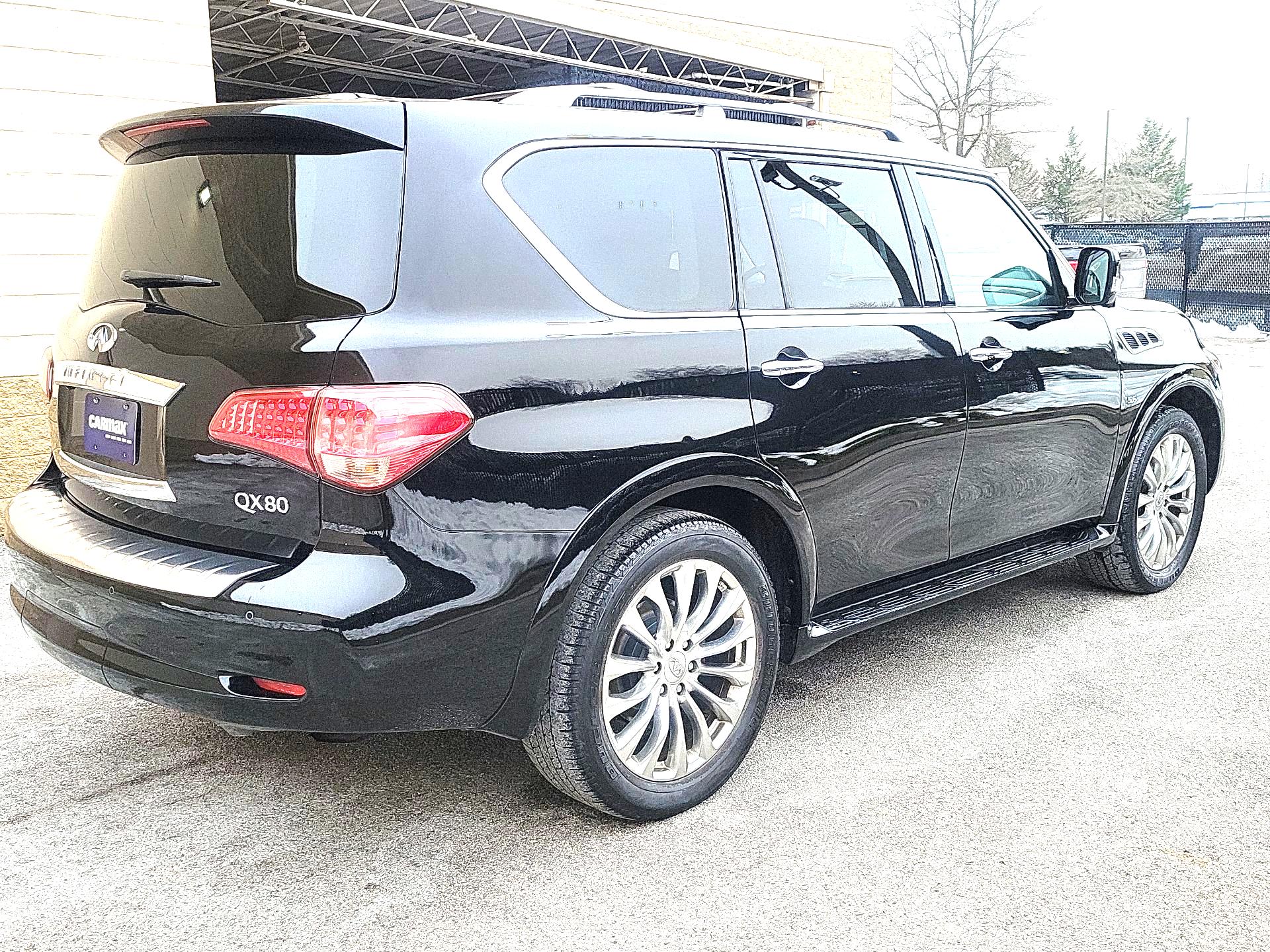 Thumbnail: 2017 INFINITI QX80 - 5