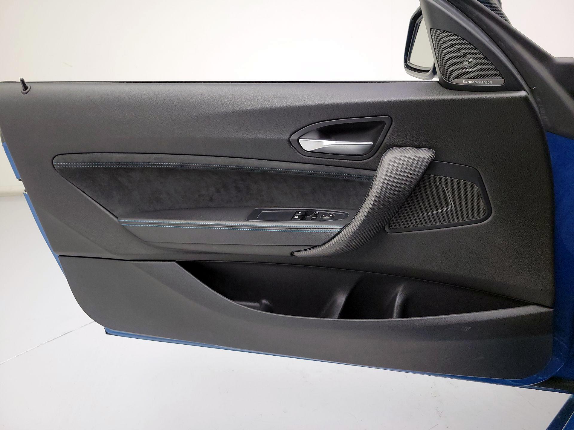 Thumbnail: 2016 BMW M2 - 10