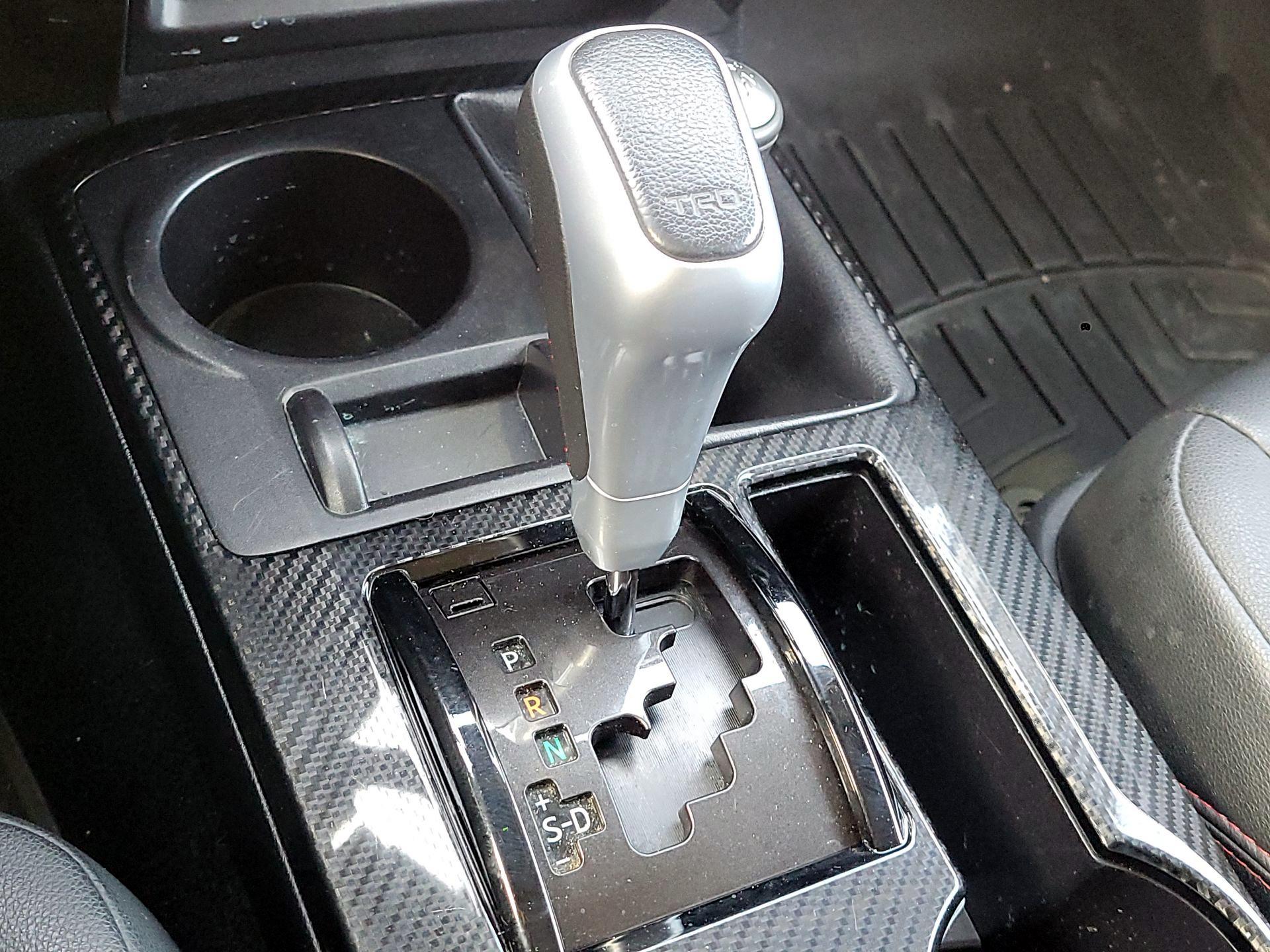 Thumbnail: 2021 Toyota 4Runner - 16