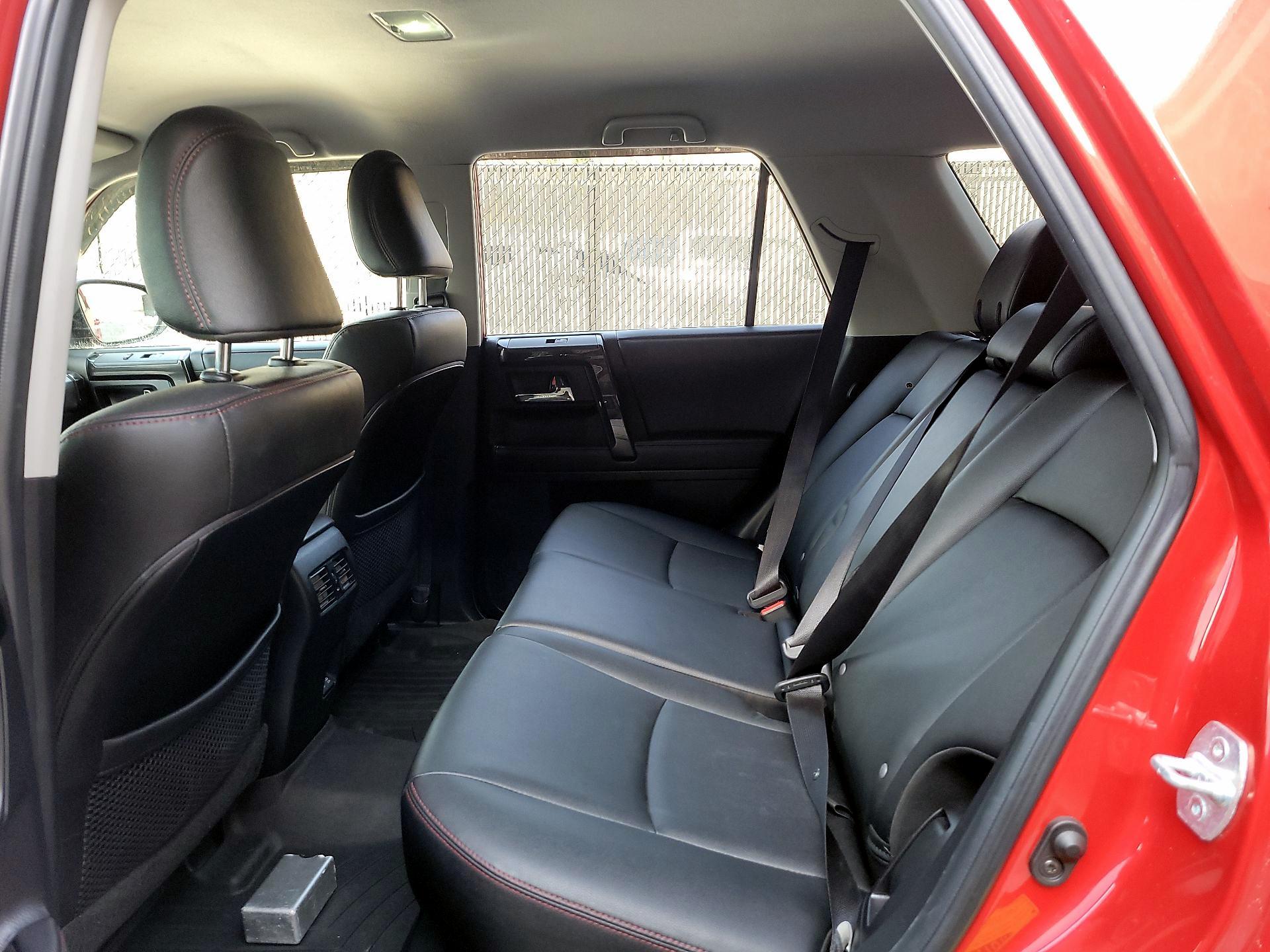 Thumbnail: 2021 Toyota 4Runner - 18