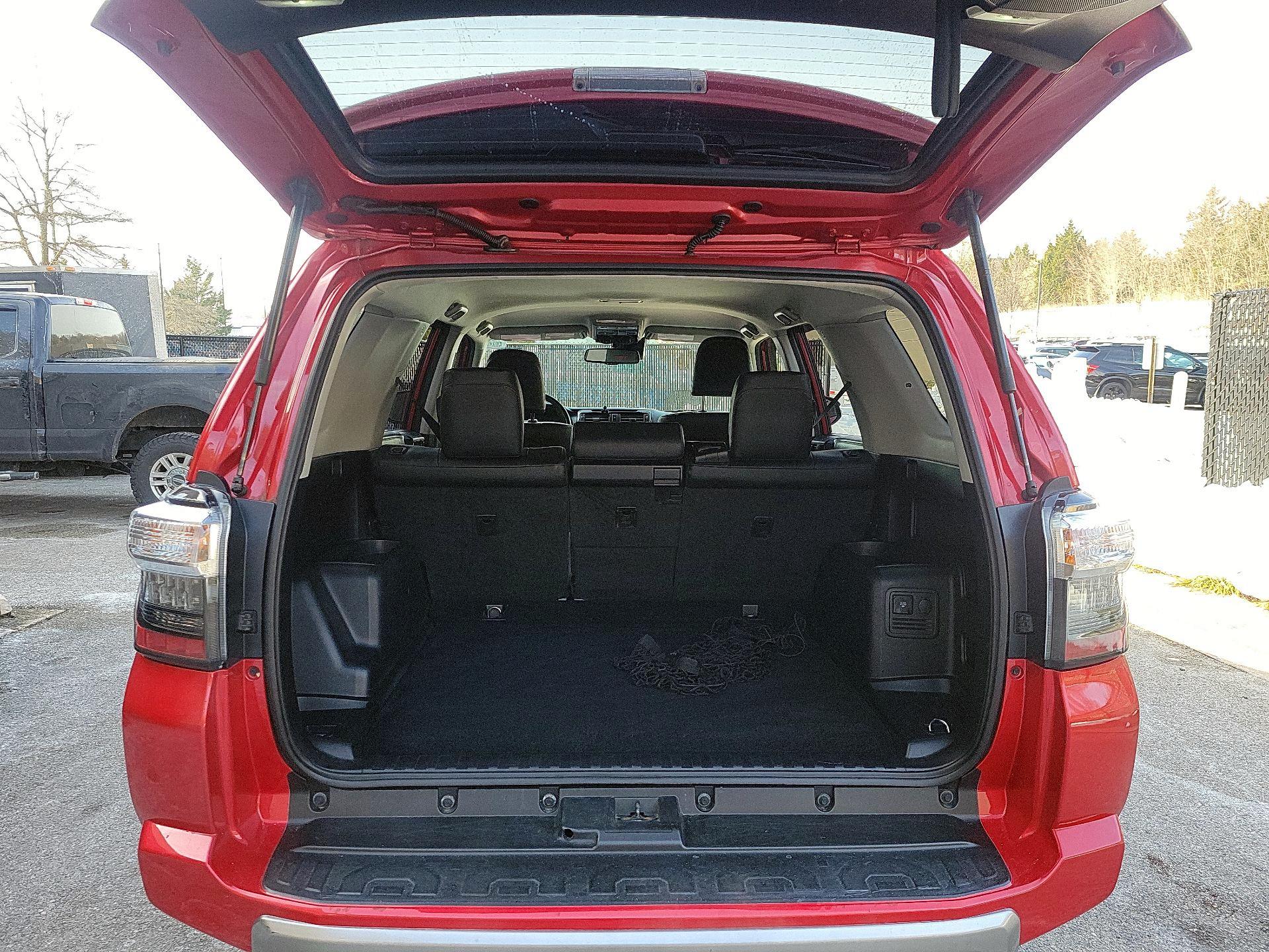 Thumbnail: 2021 Toyota 4Runner - 19