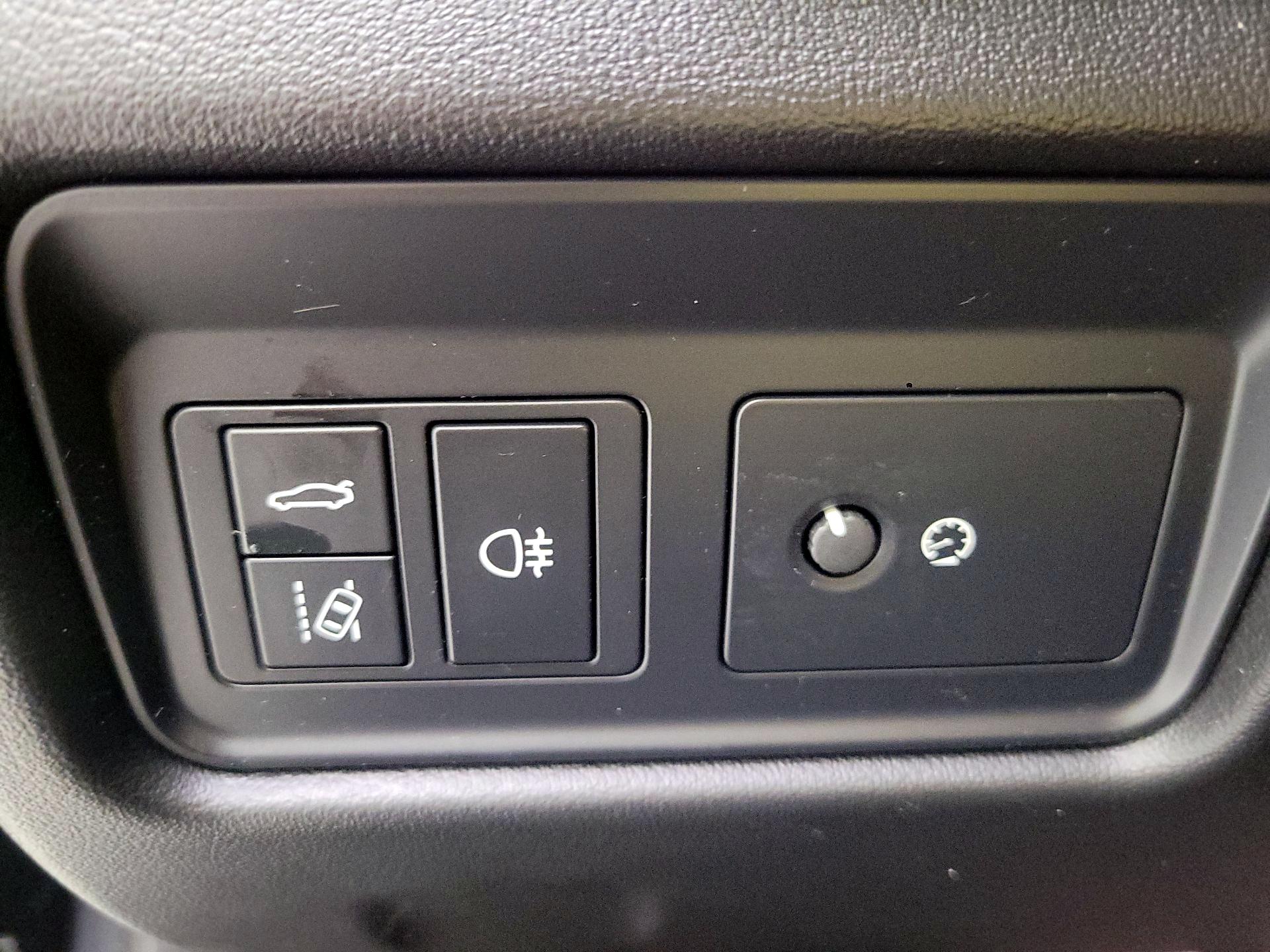 Thumbnail: 2020 Jaguar F-Type - 11