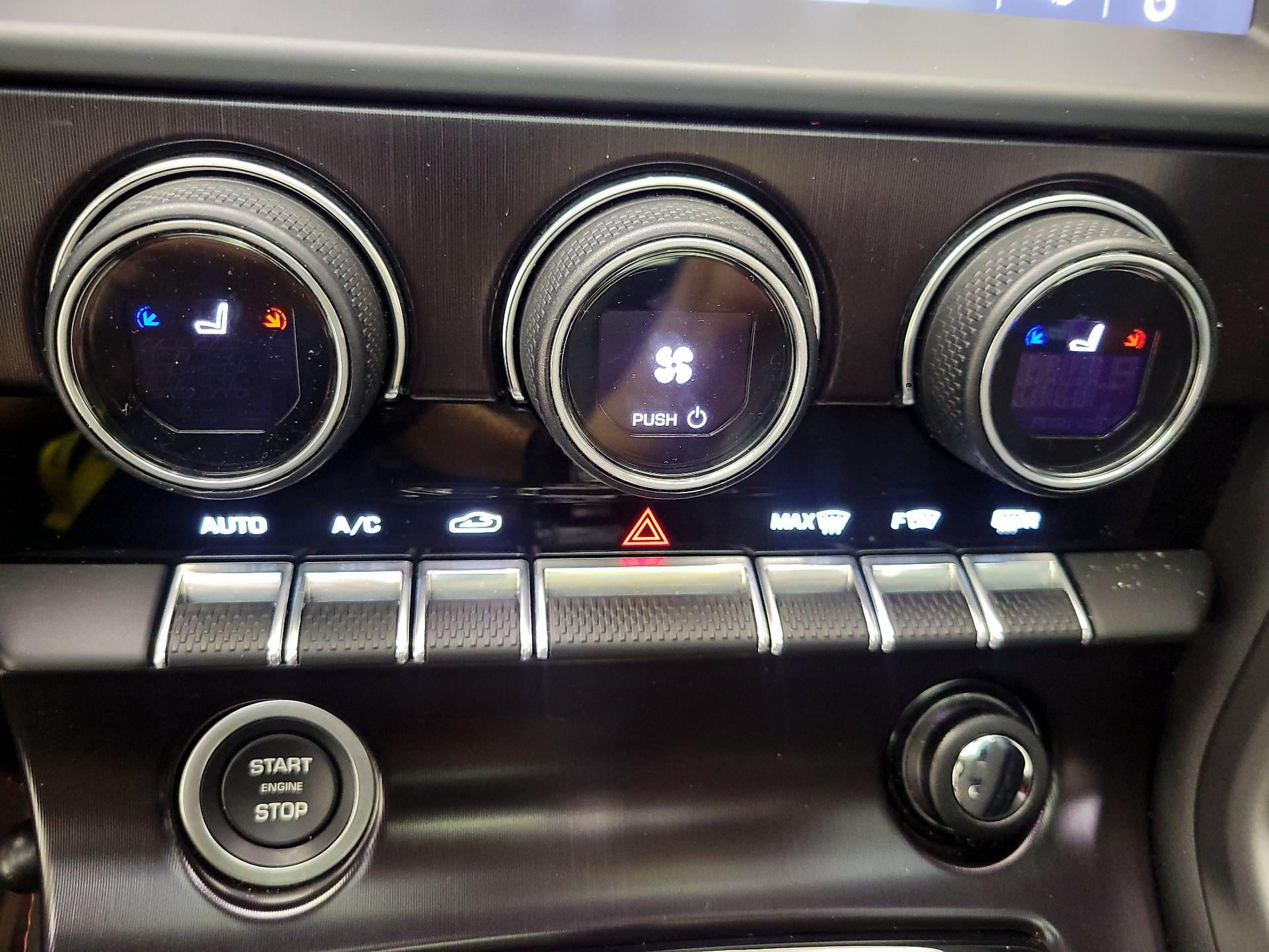 Thumbnail: 2020 Jaguar F-Type - 15