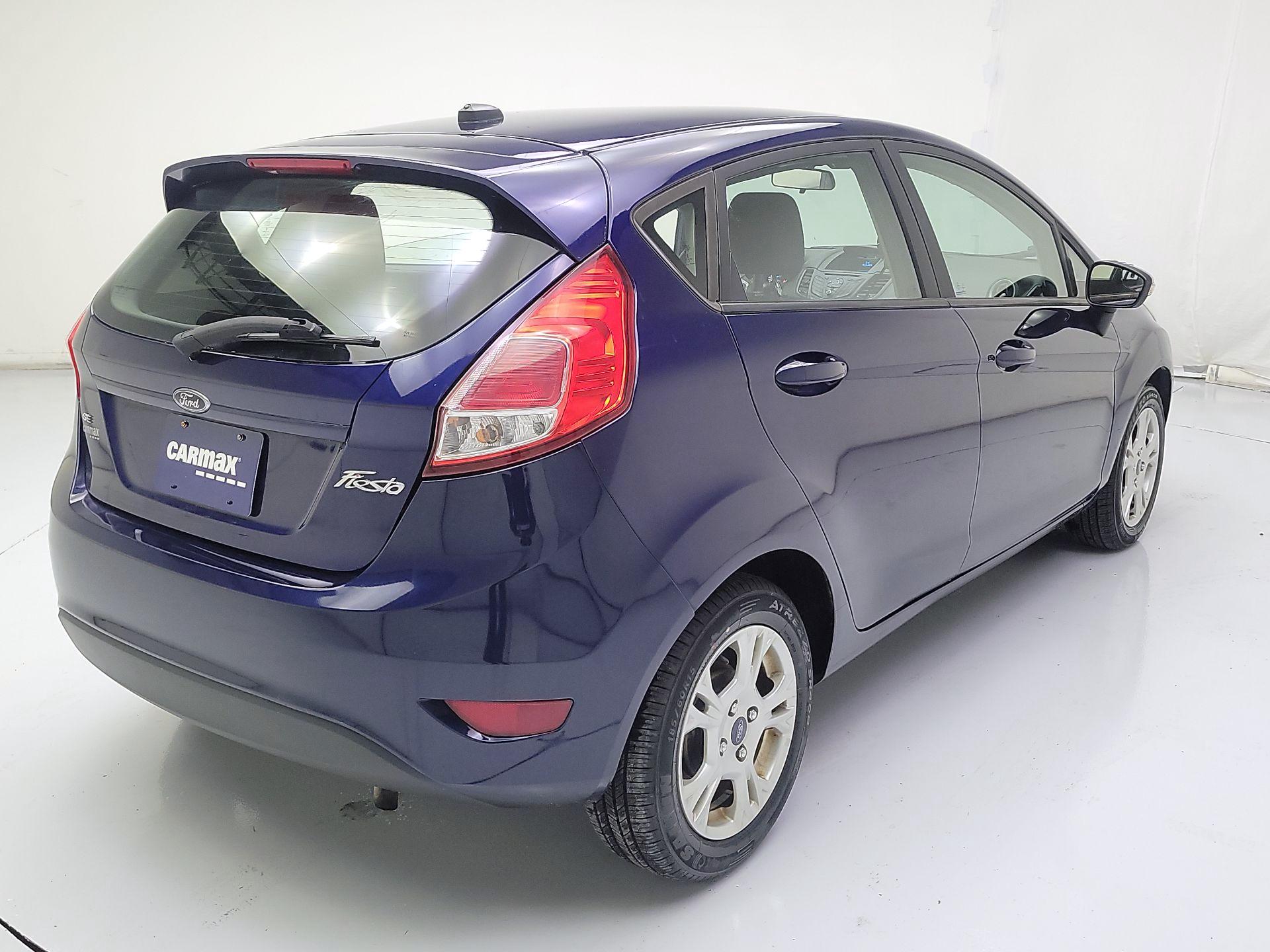Thumbnail: 2016 Ford Fiesta - 5