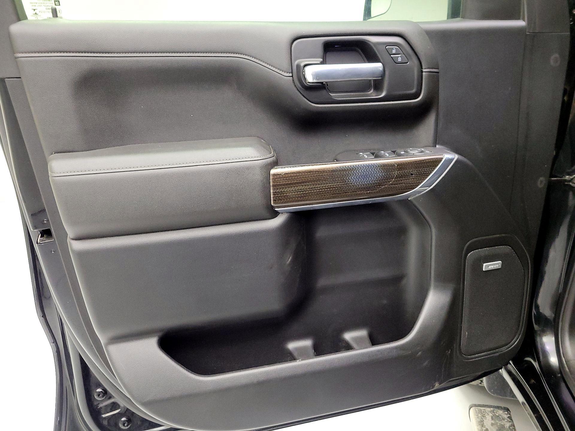 Thumbnail: 2021 Chevrolet Silverado 1500 - 10