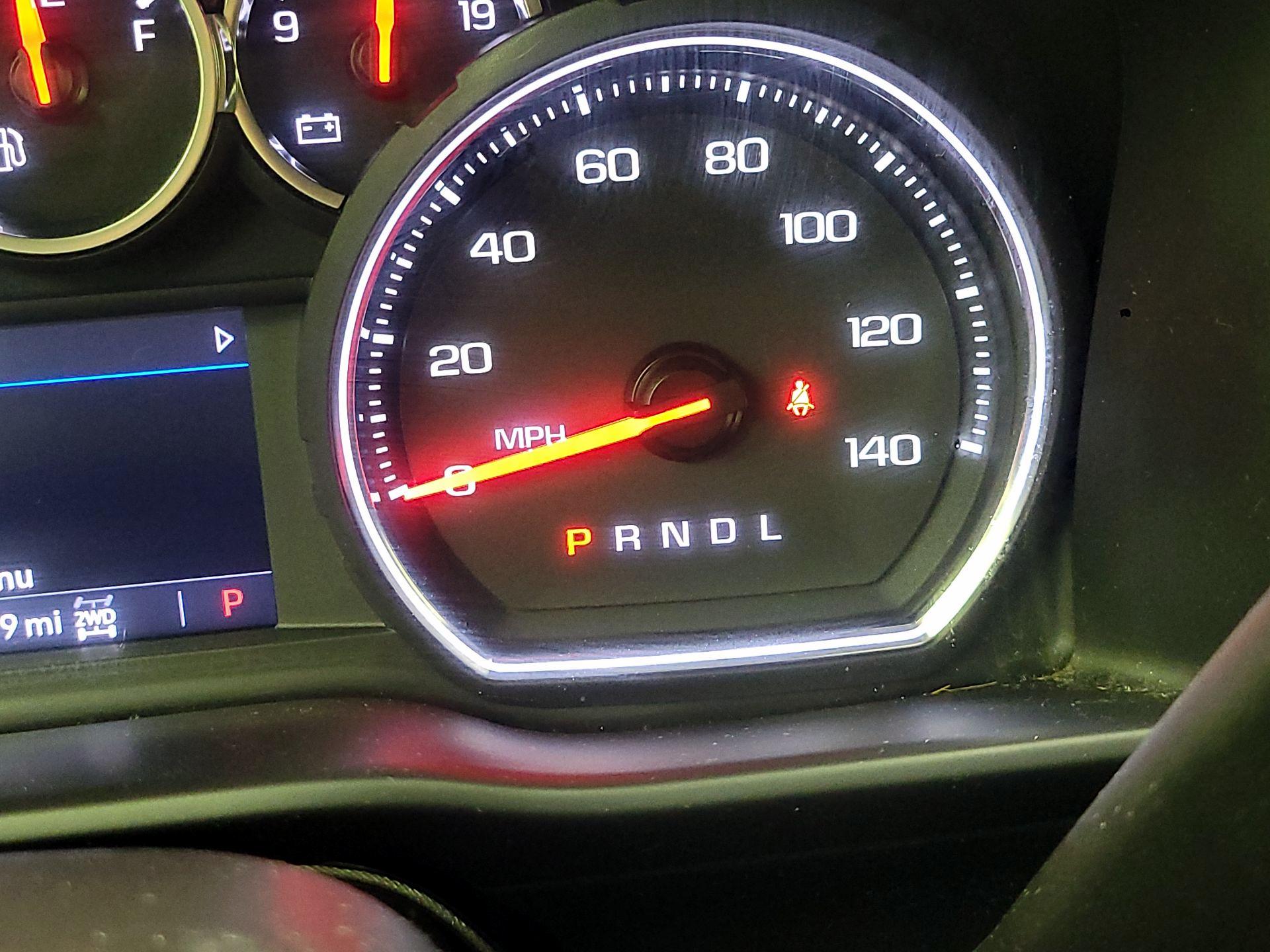 Thumbnail: 2021 Chevrolet Silverado 1500 - 16