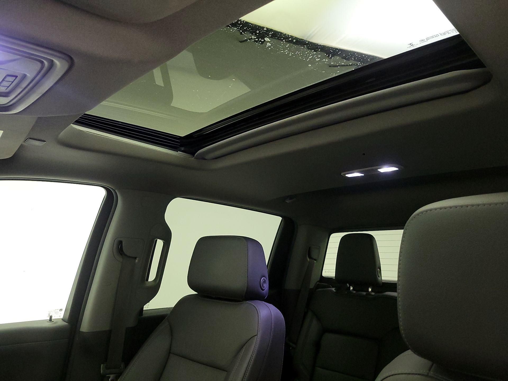 Thumbnail: 2021 Chevrolet Silverado 1500 - 18