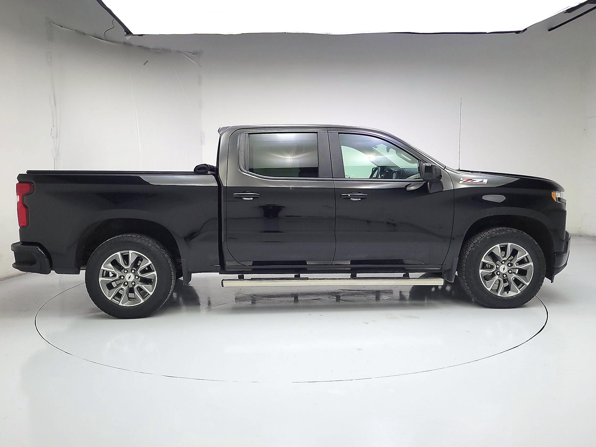 Thumbnail: 2021 Chevrolet Silverado 1500 - 4