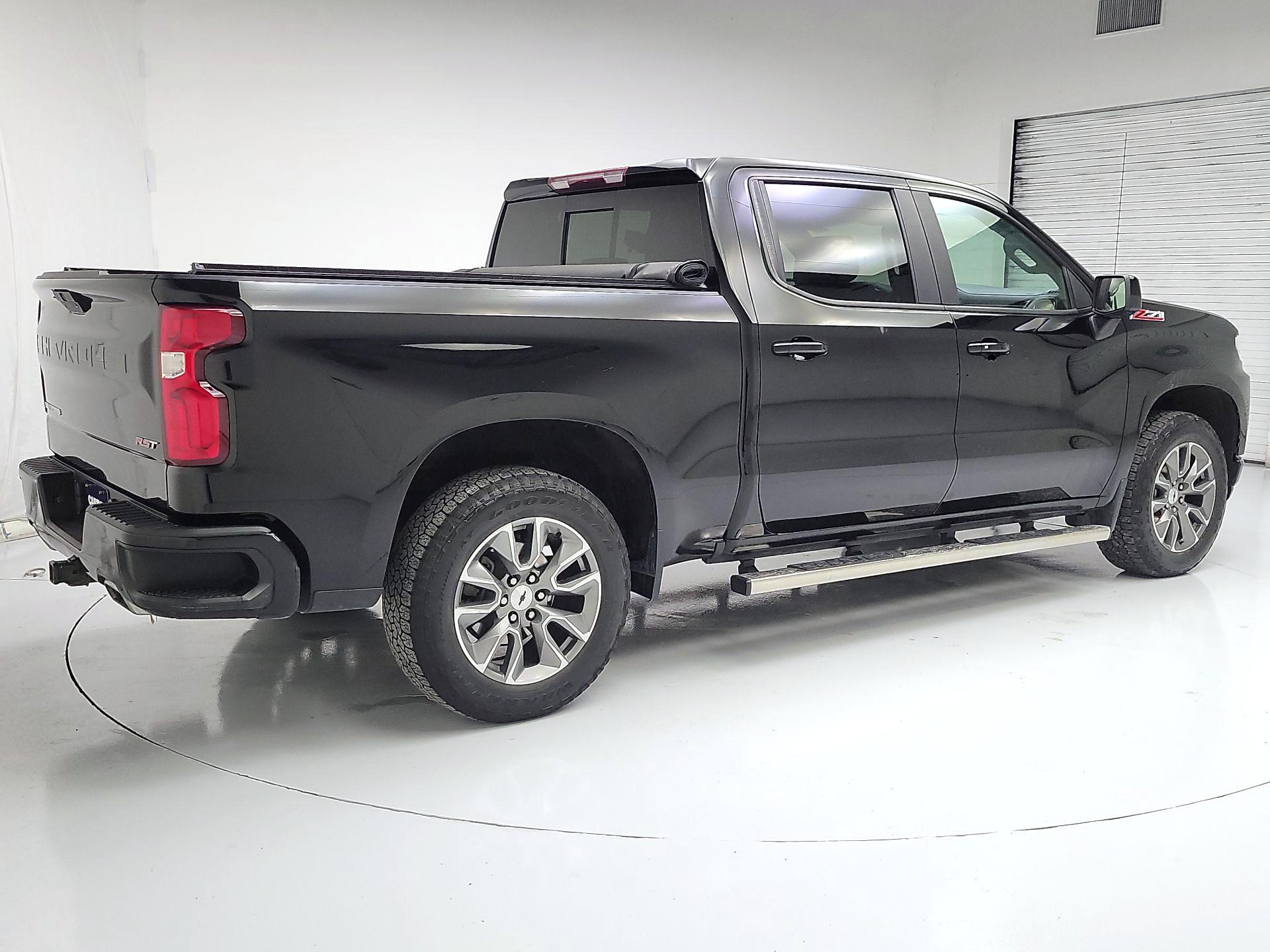 Thumbnail: 2021 Chevrolet Silverado 1500 - 5