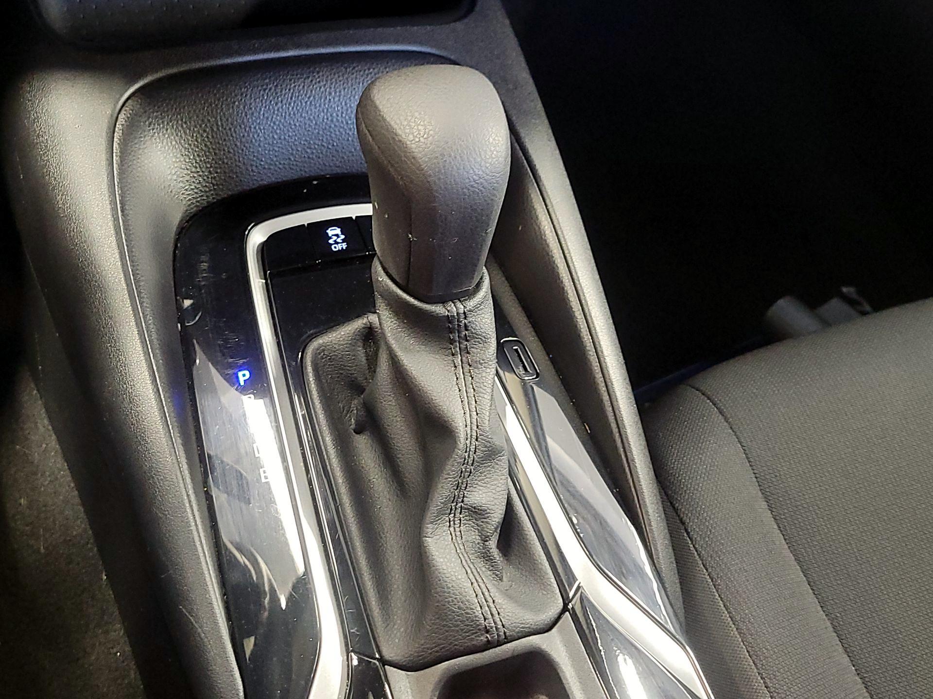 Thumbnail: 2021 Toyota Corolla - 17