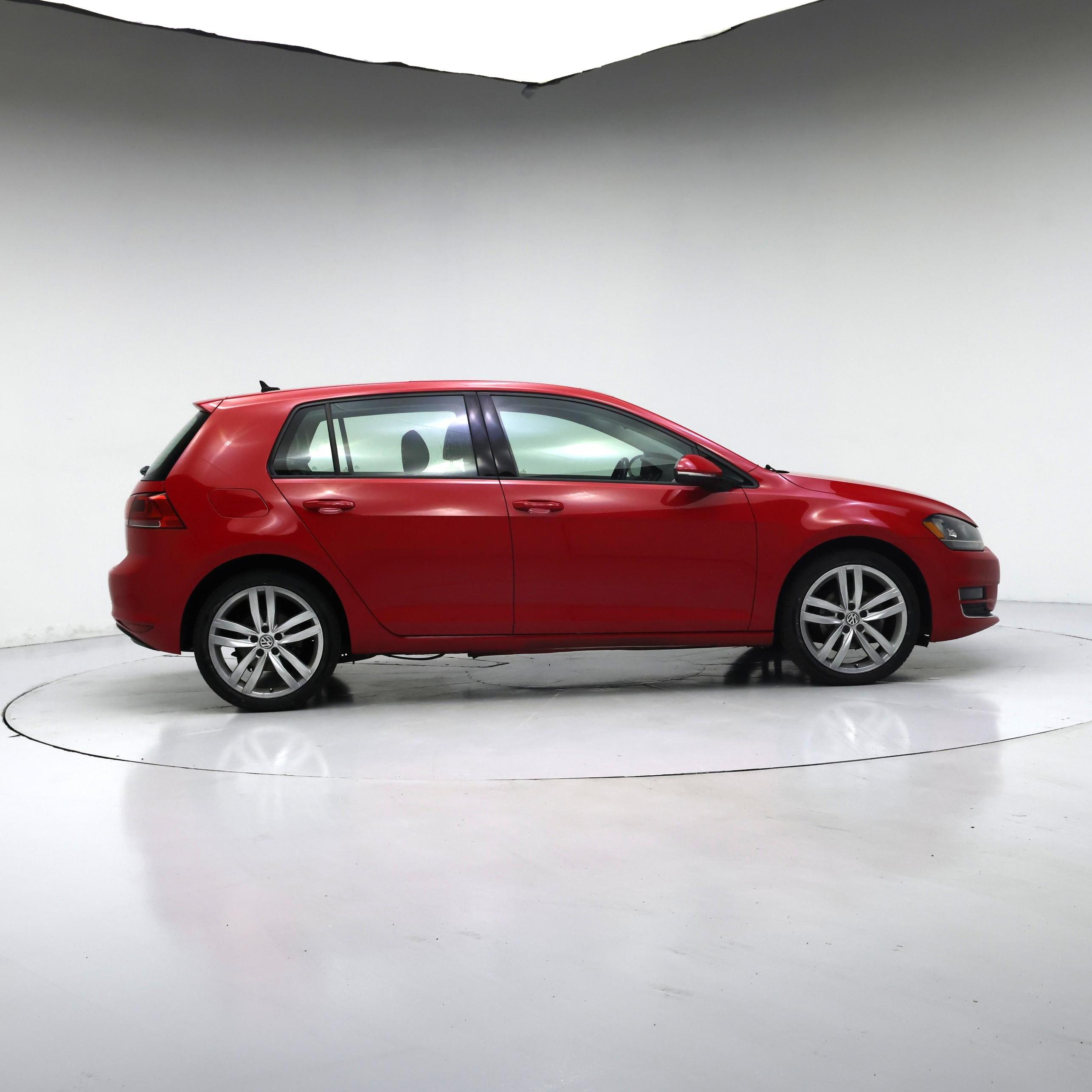 Thumbnail: 2015 Volkswagen Golf - 7
