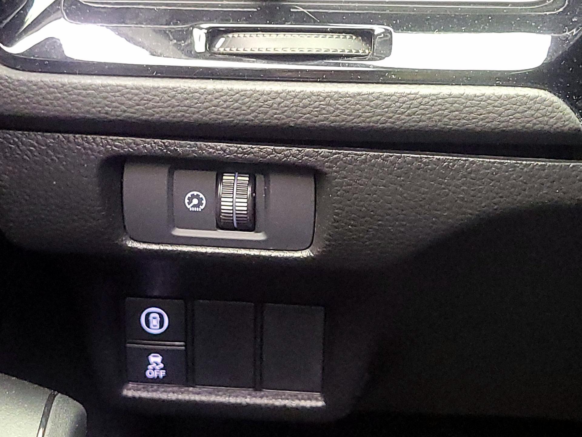 Thumbnail: 2024 Honda Civic - 11