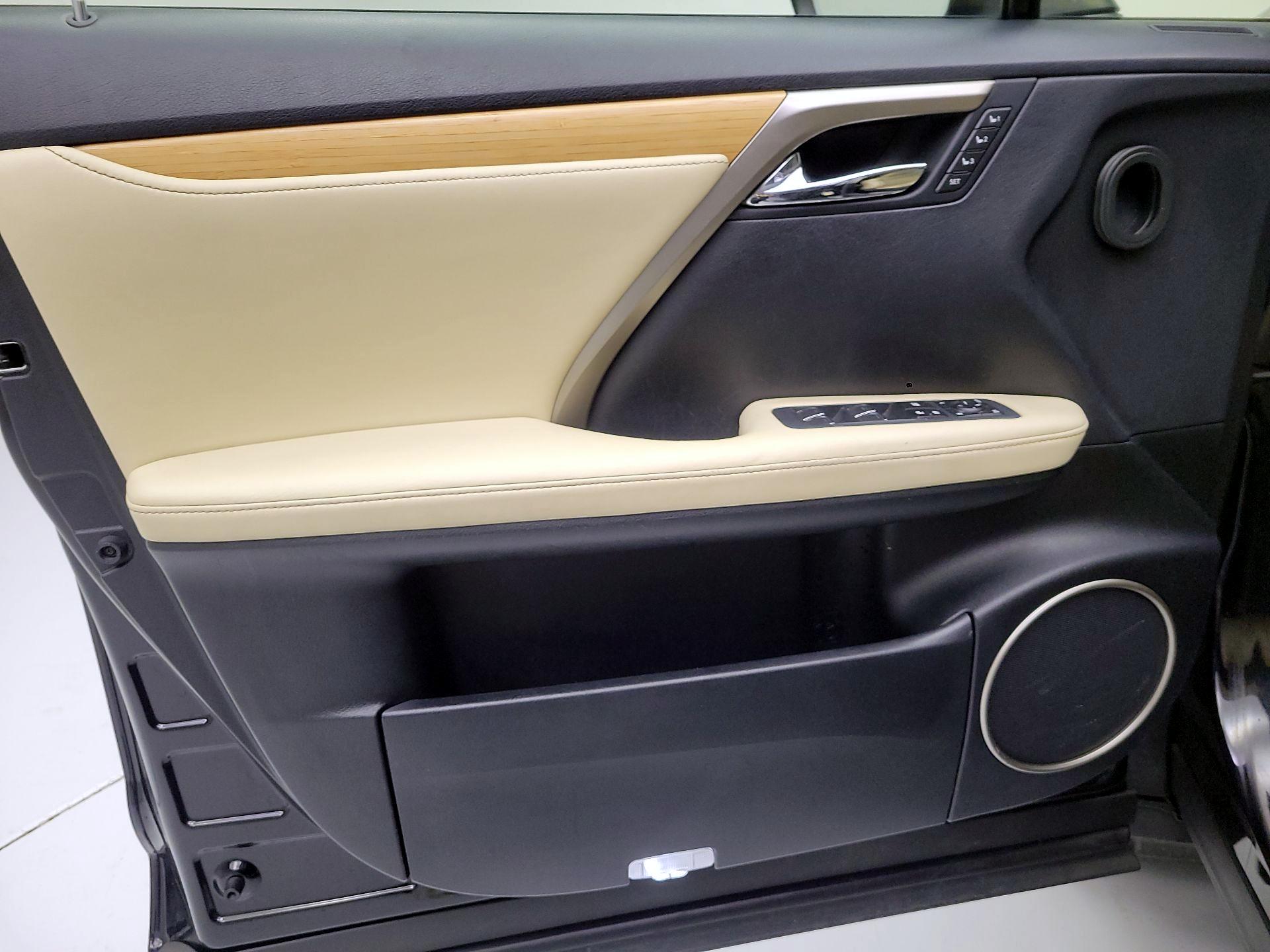 Thumbnail: 2021 Lexus RX - 10