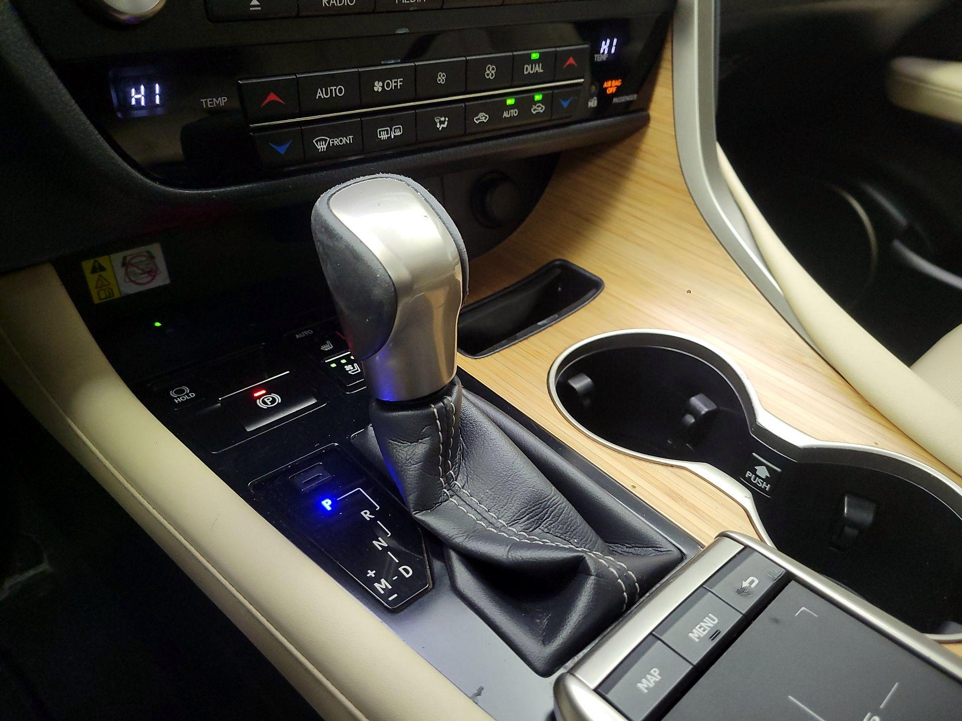 Thumbnail: 2021 Lexus RX - 16