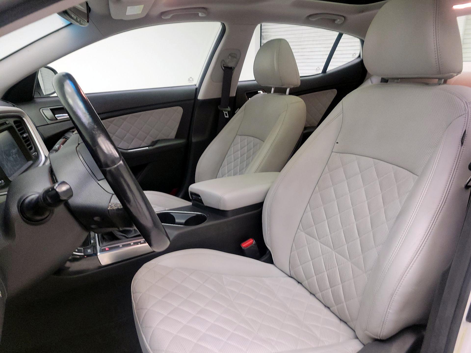 Thumbnail: 2015 Kia Optima - 9
