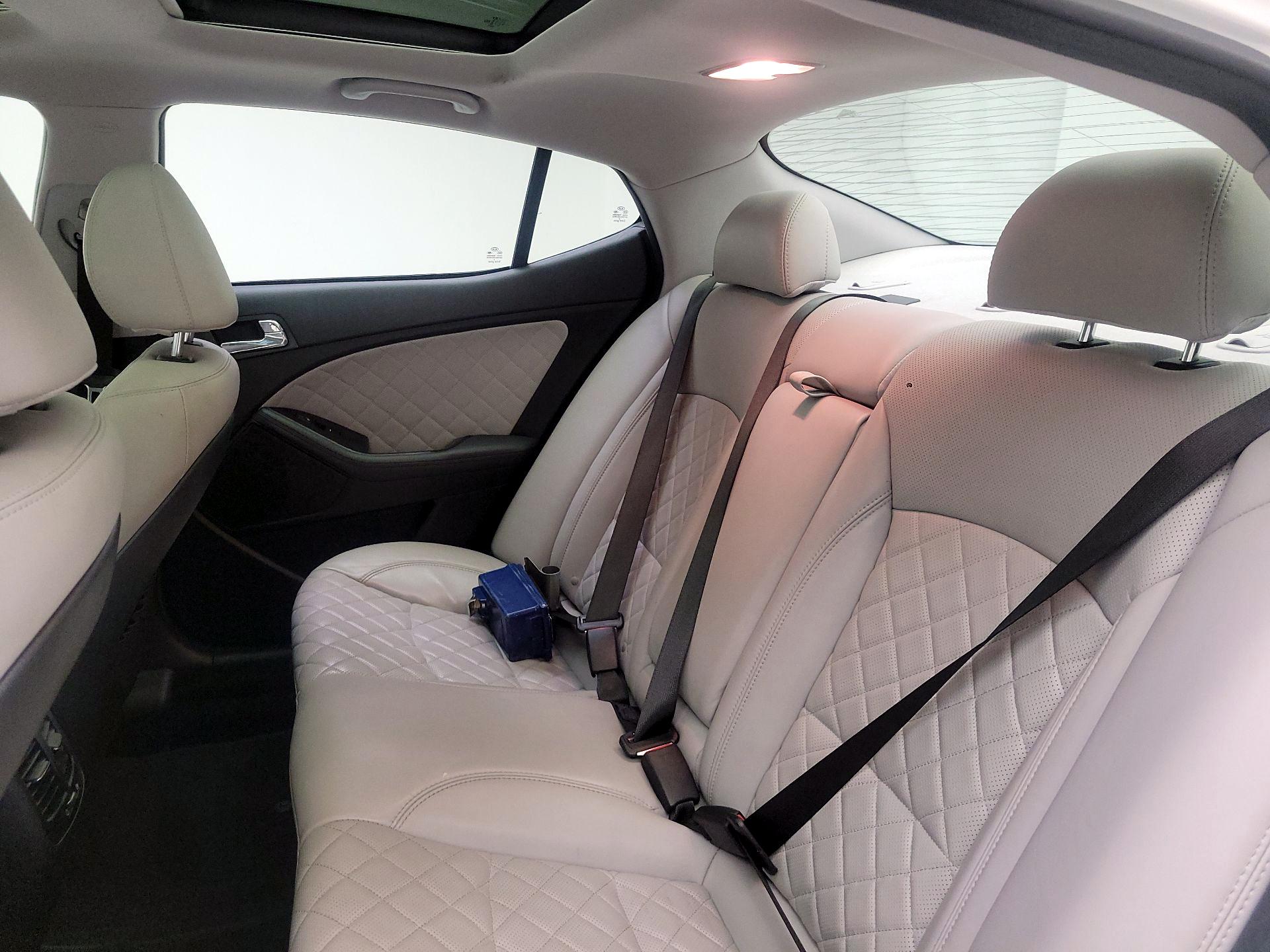 Thumbnail: 2015 Kia Optima - 19