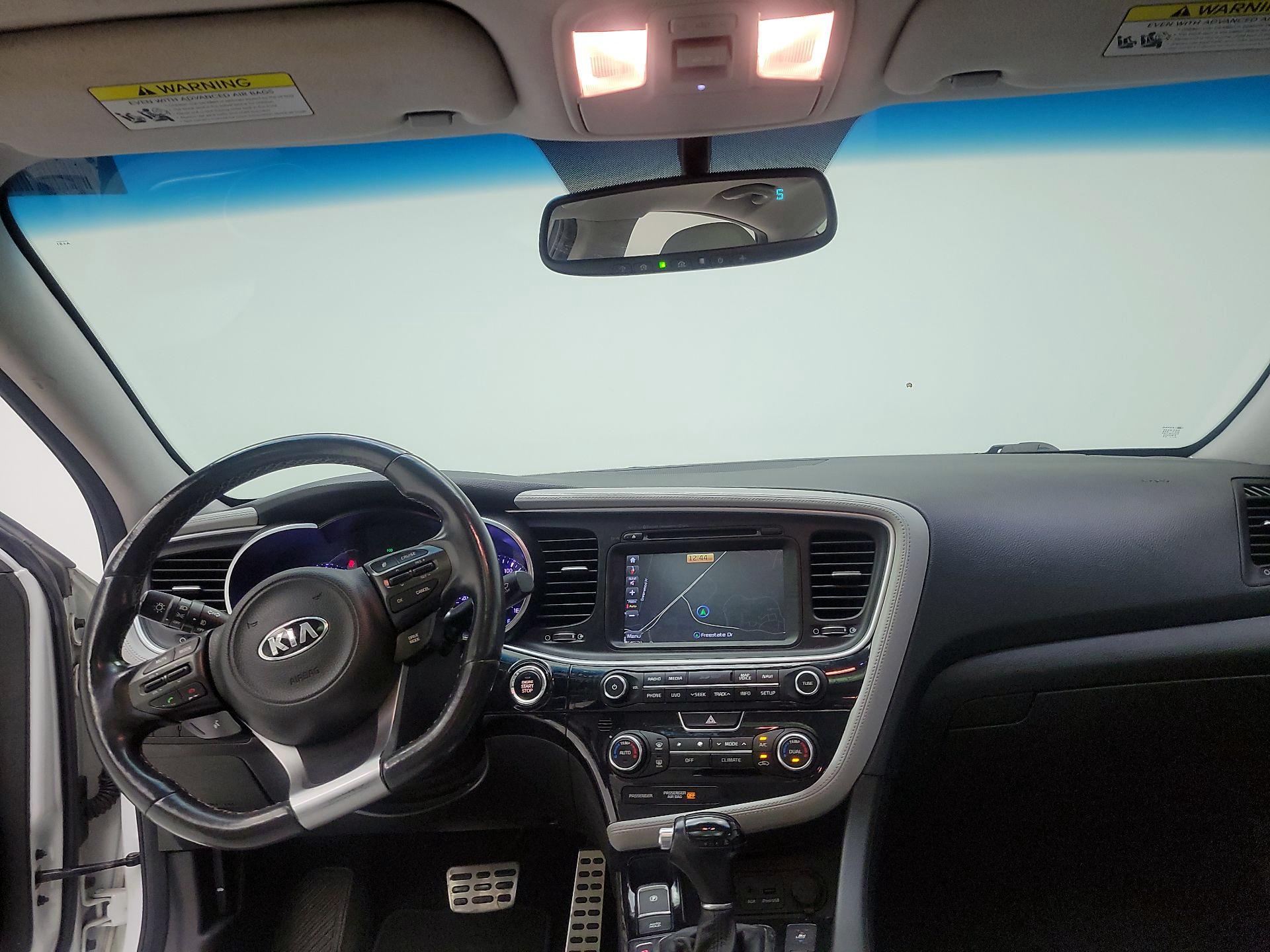 Thumbnail: 2015 Kia Optima - 8
