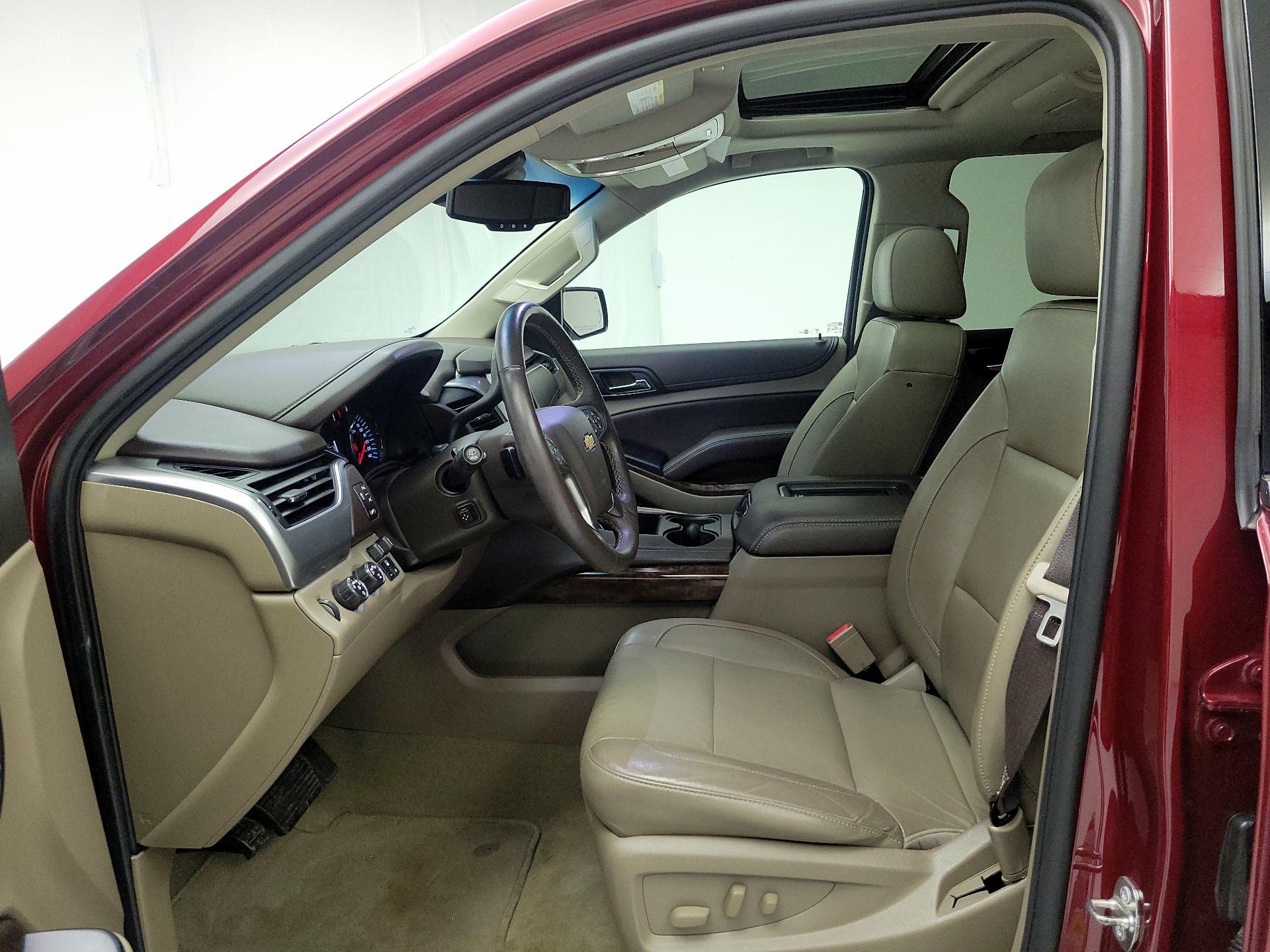 Thumbnail: 2017 Chevrolet Tahoe - 9