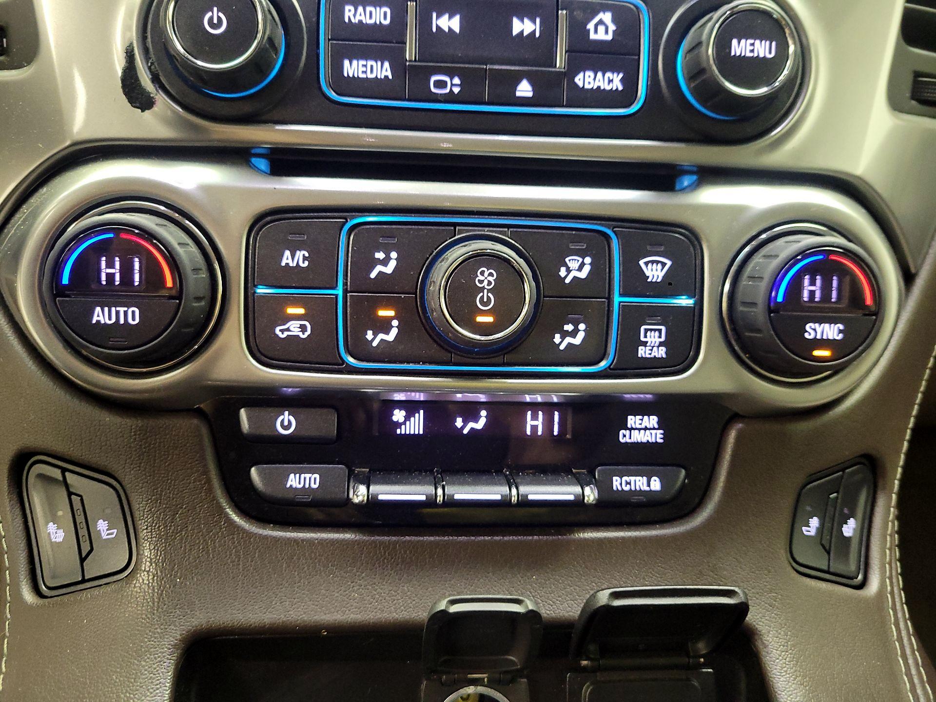 Thumbnail: 2017 Chevrolet Tahoe - 15