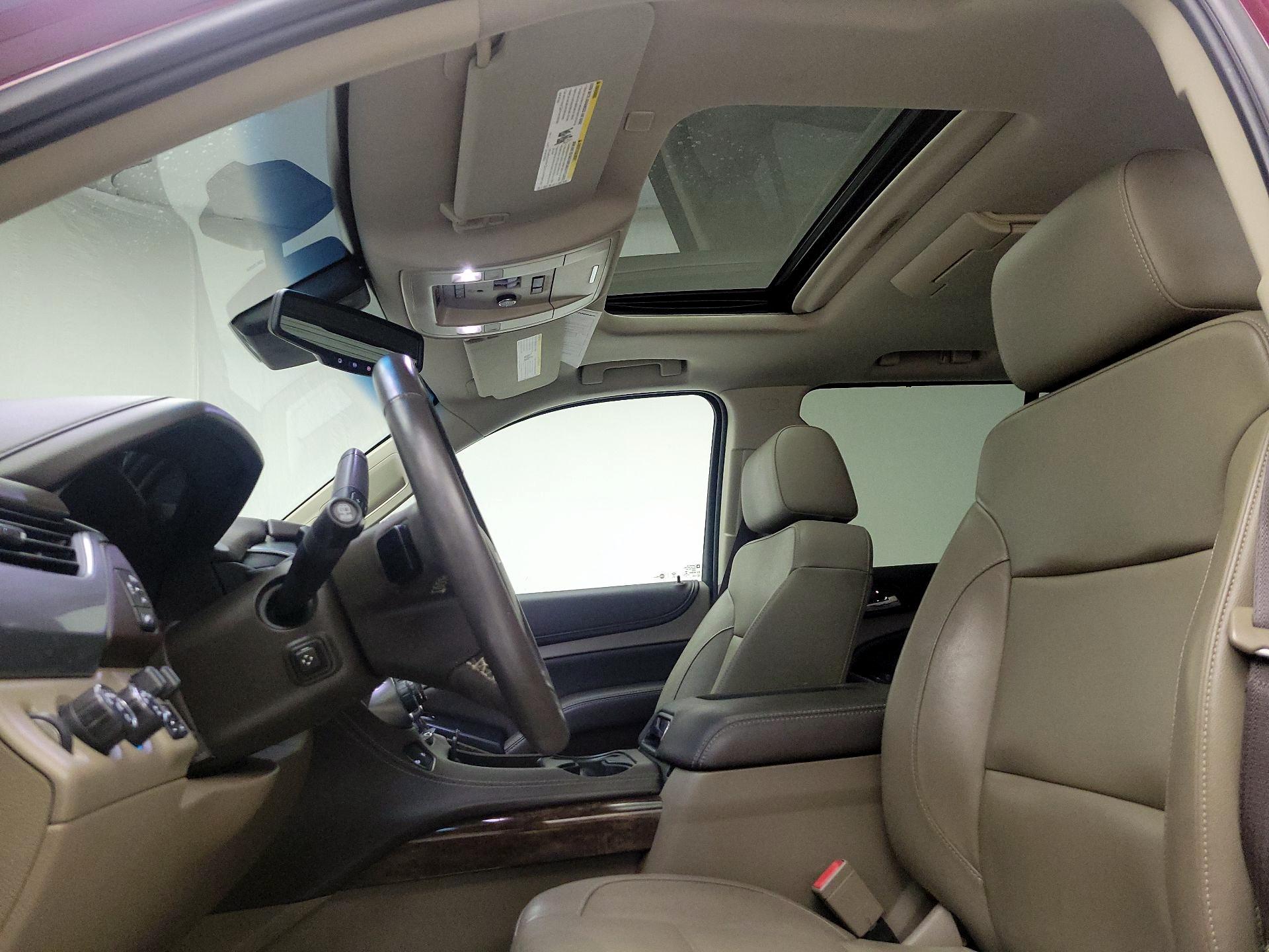 Thumbnail: 2017 Chevrolet Tahoe - 18