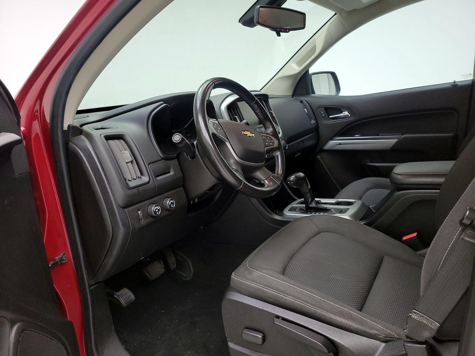 Thumbnail: 2017 Chevrolet Colorado - 9