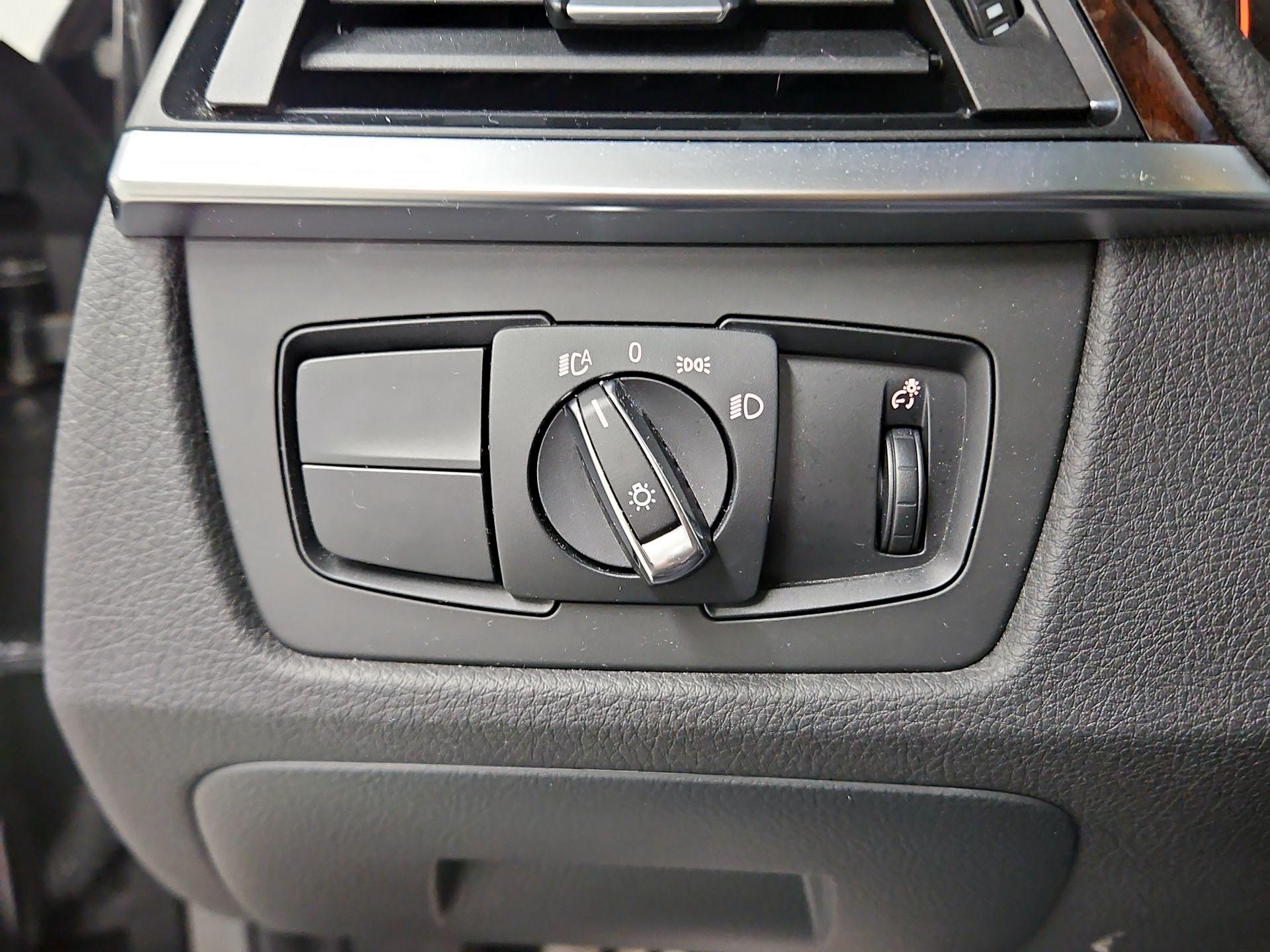 Thumbnail: 2015 BMW 4 Series - 13