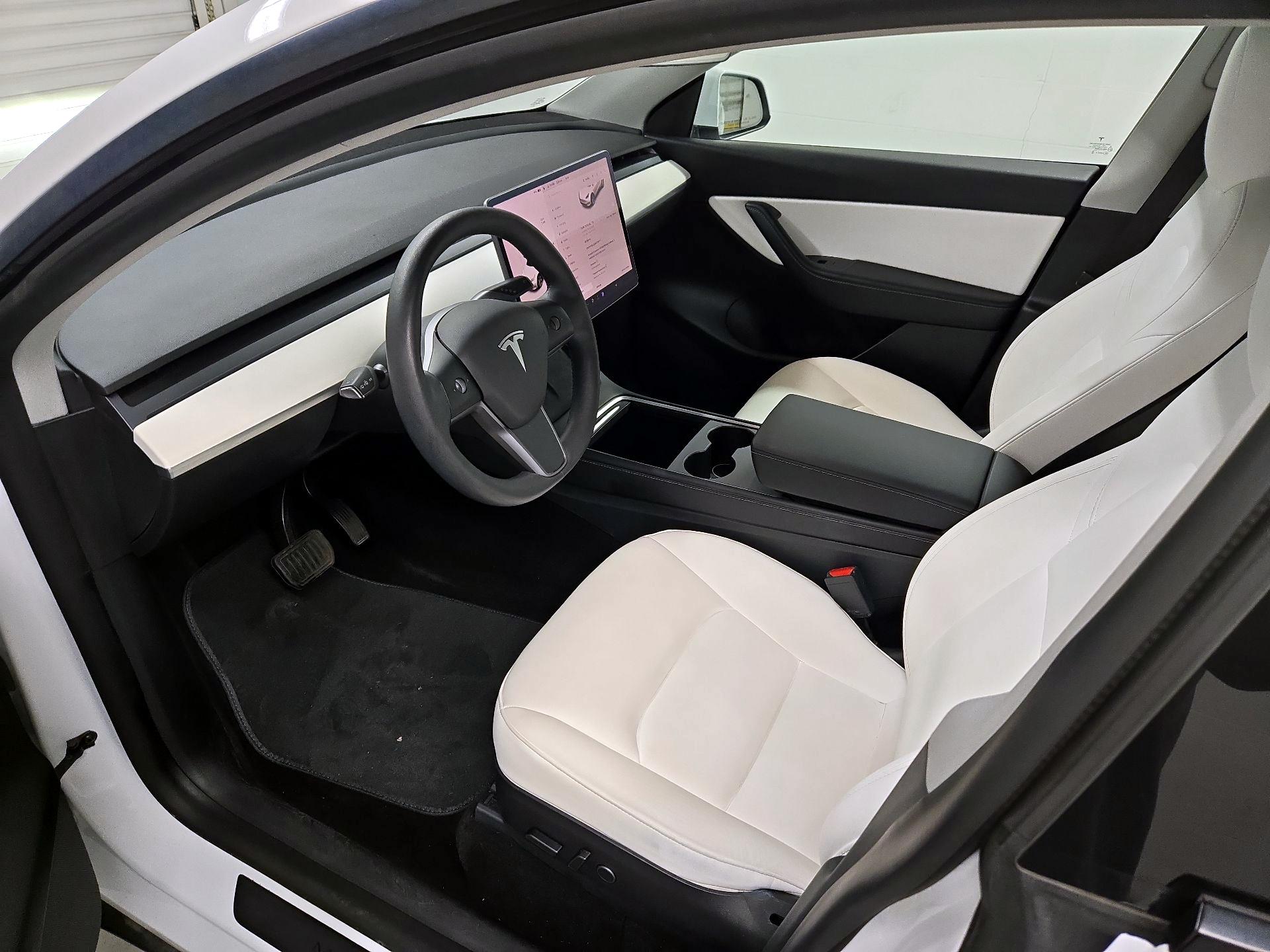 Thumbnail: 2021 Tesla Model Y - 11