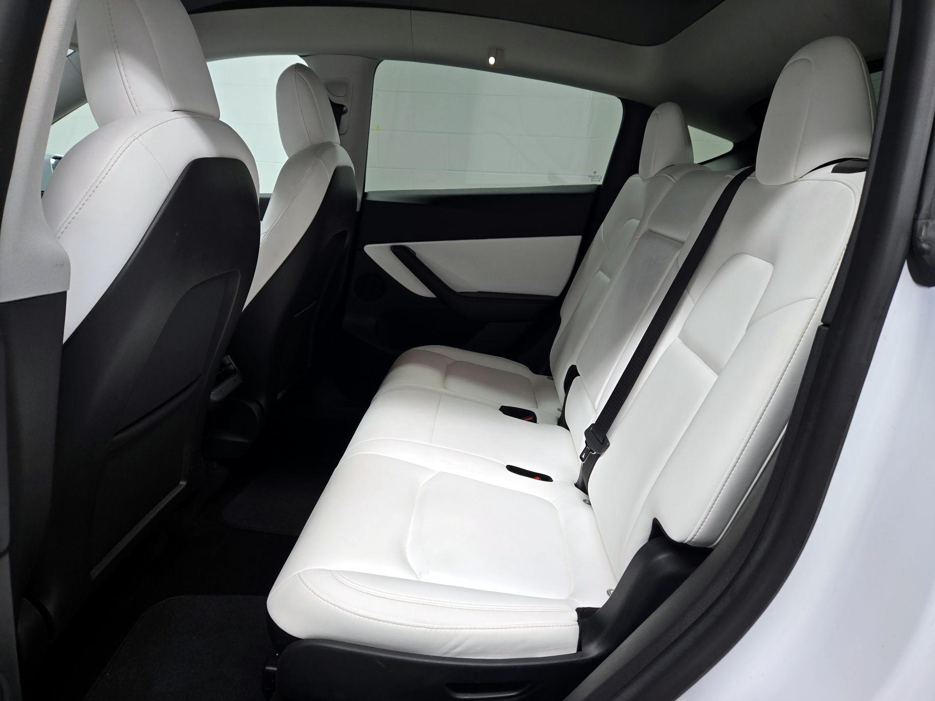 Thumbnail: 2021 Tesla Model Y - 19