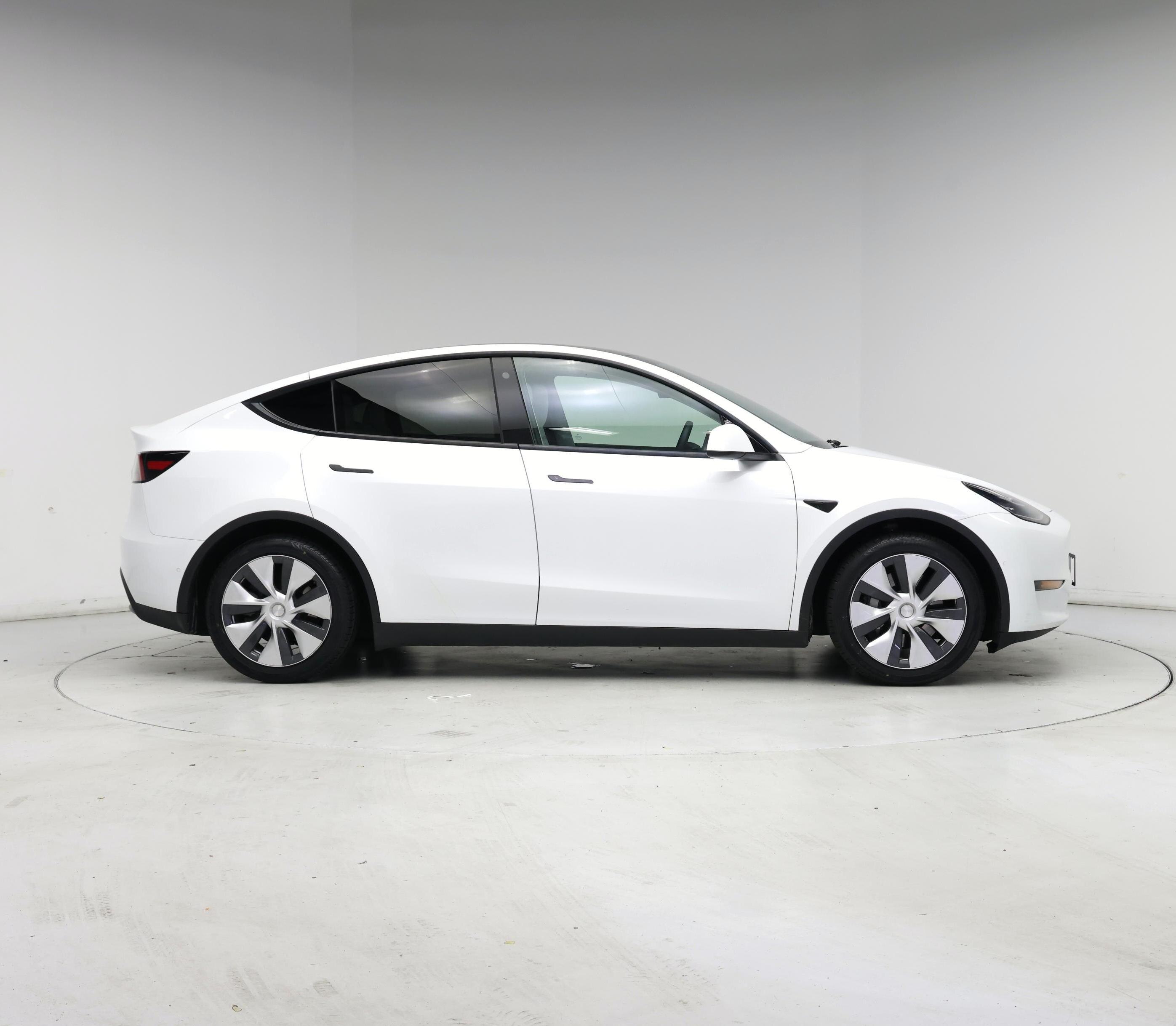 Thumbnail: 2021 Tesla Model Y - 7