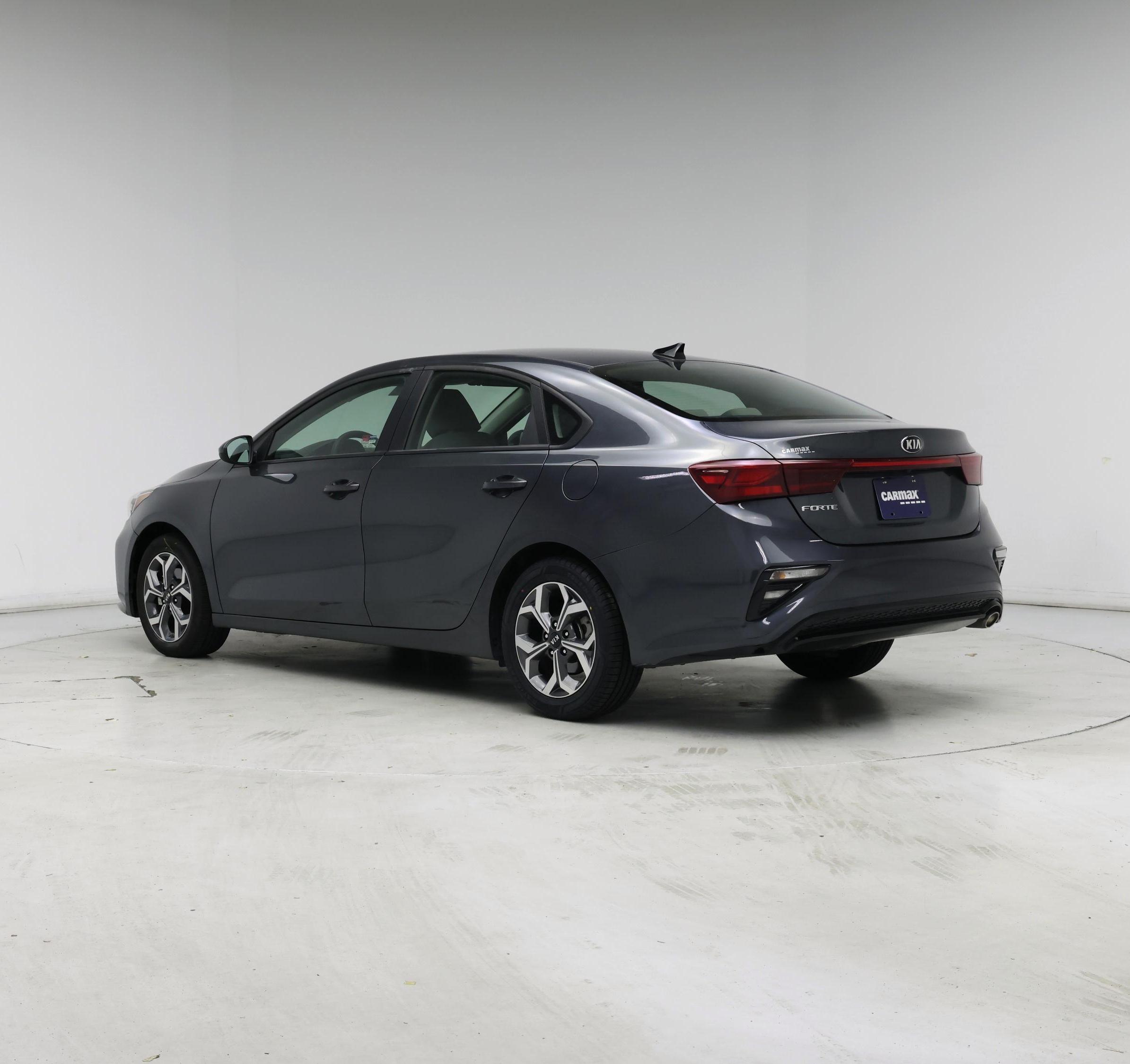 Thumbnail: 2021 Kia Forte - 2
