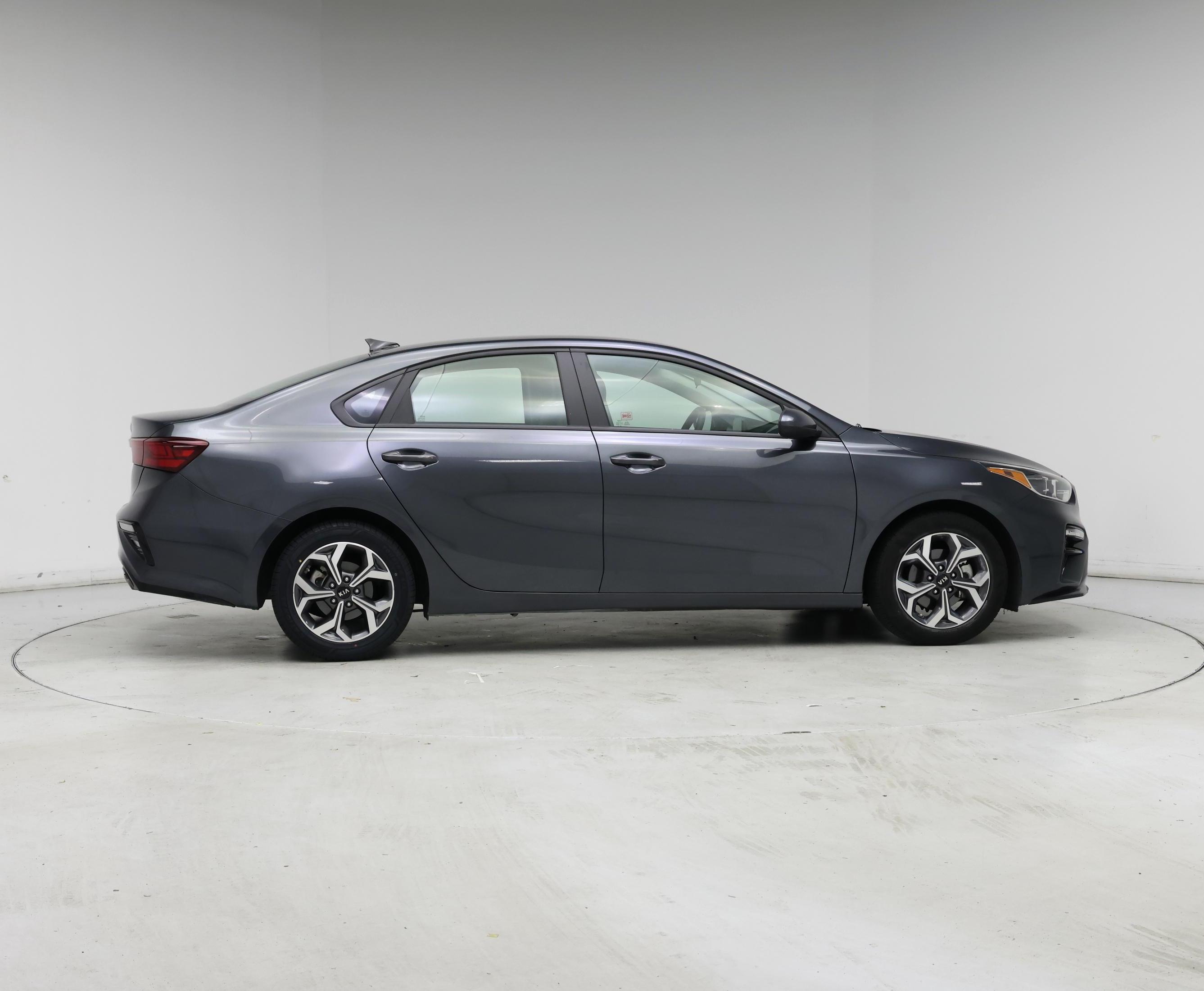 Thumbnail: 2021 Kia Forte - 7