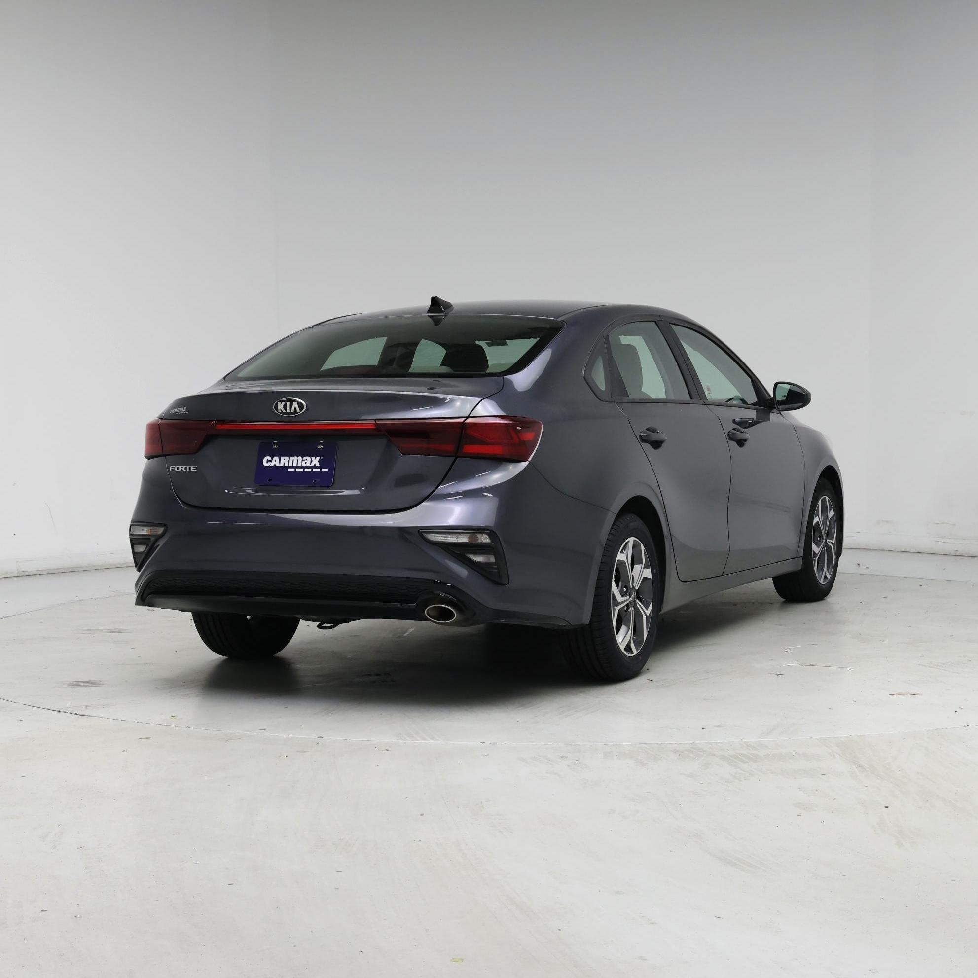 Thumbnail: 2021 Kia Forte - 8
