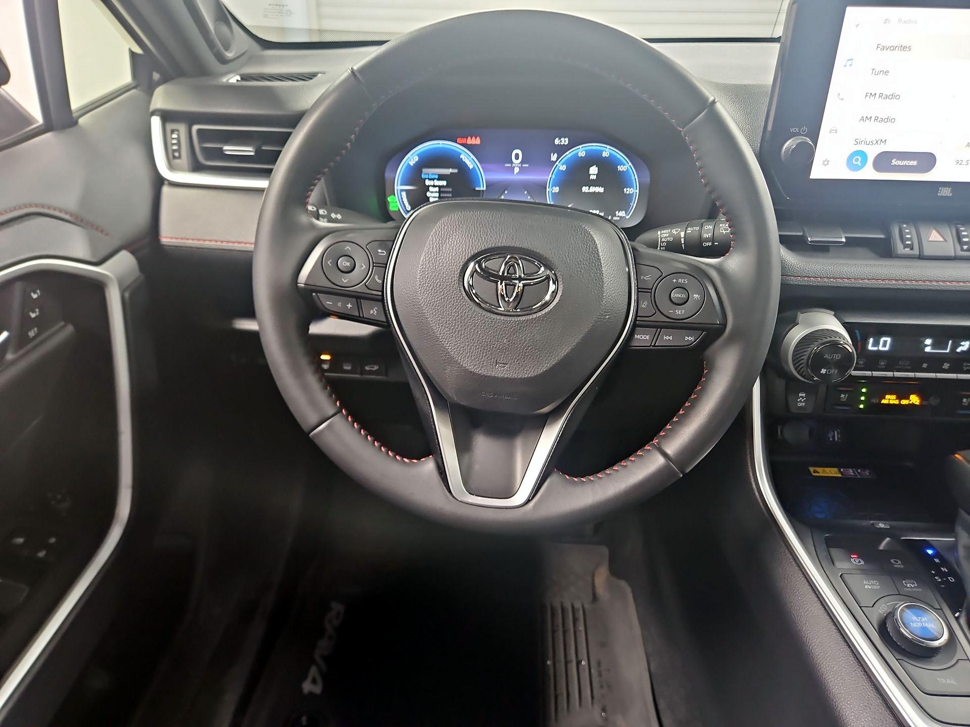 Thumbnail: 2024 Toyota RAV4 - 10