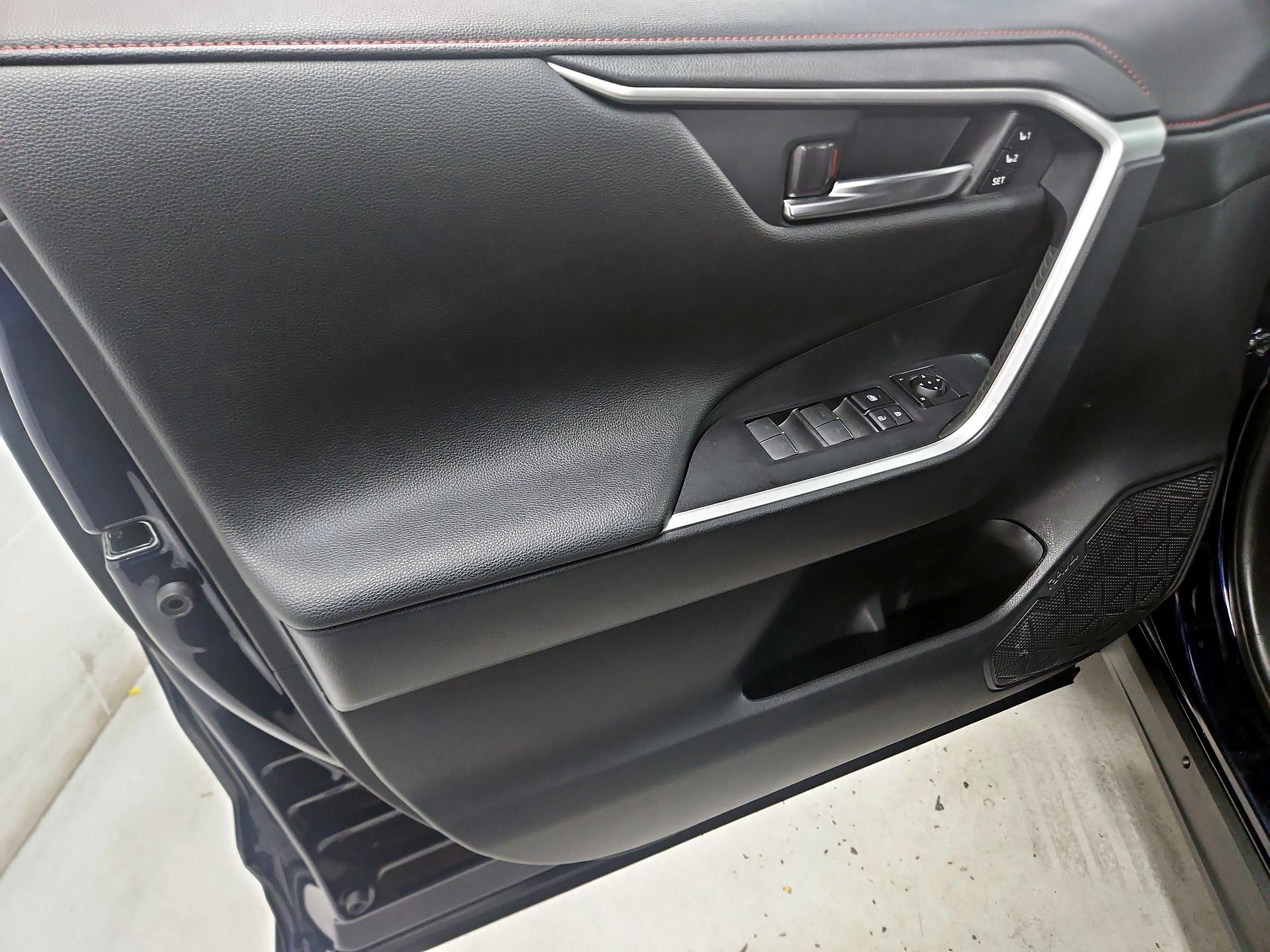 Thumbnail: 2024 Toyota RAV4 - 12