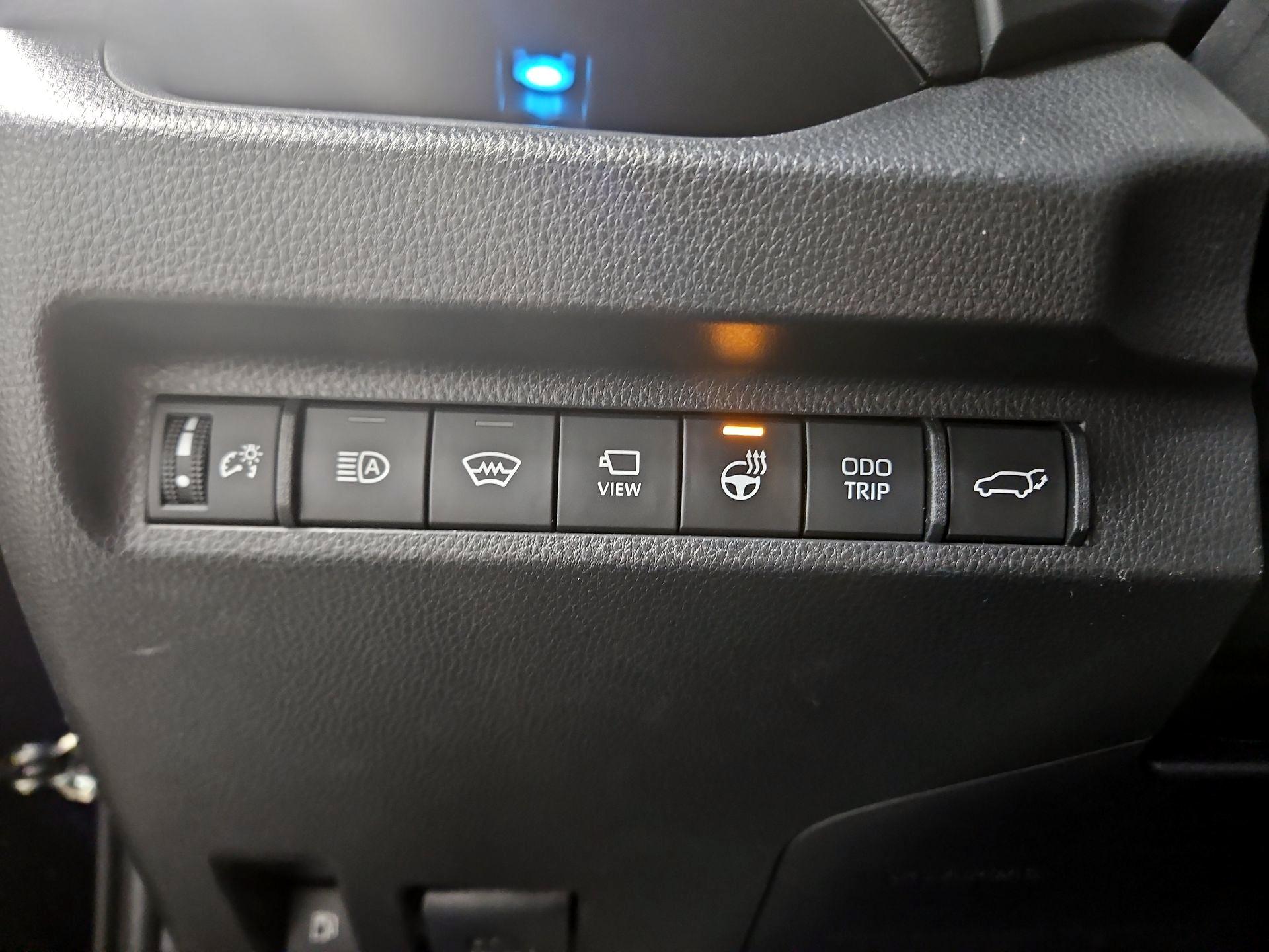 Thumbnail: 2024 Toyota RAV4 - 13