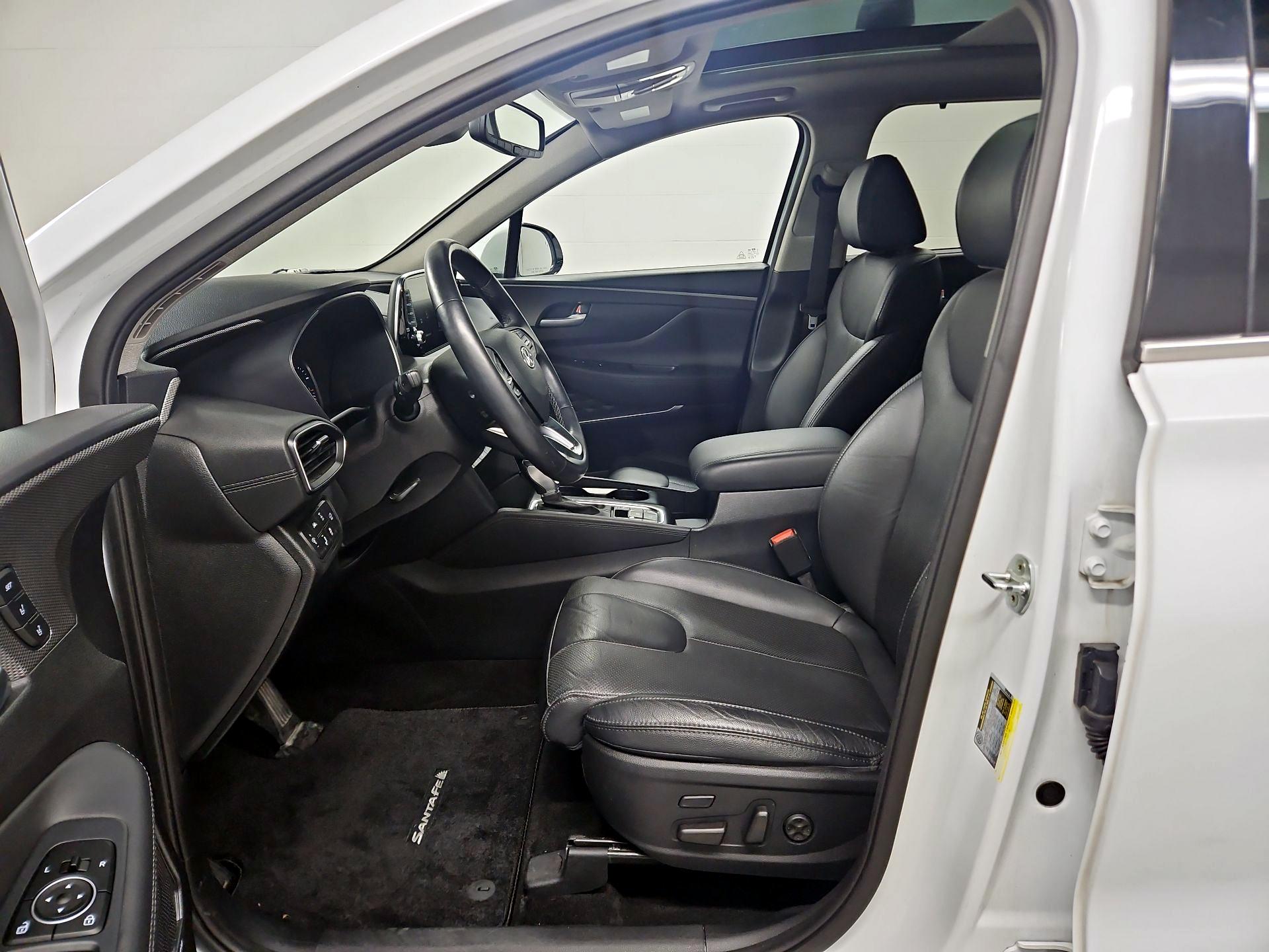 Thumbnail: 2020 Hyundai Santa Fe - 11