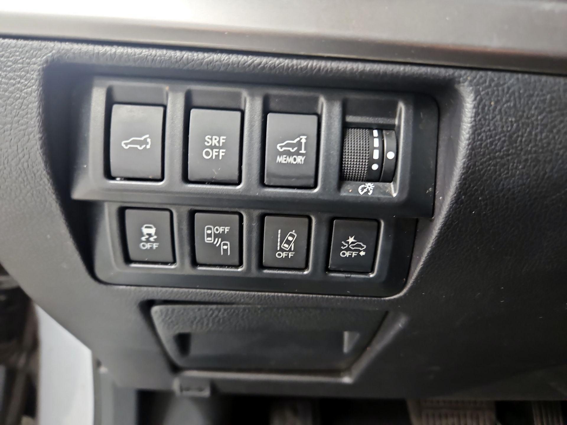 Thumbnail: 2016 Subaru Outback - 13