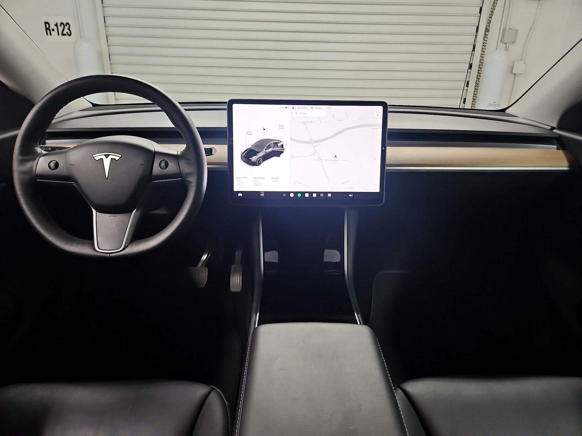 Thumbnail: 2021 Tesla Model Y - 9