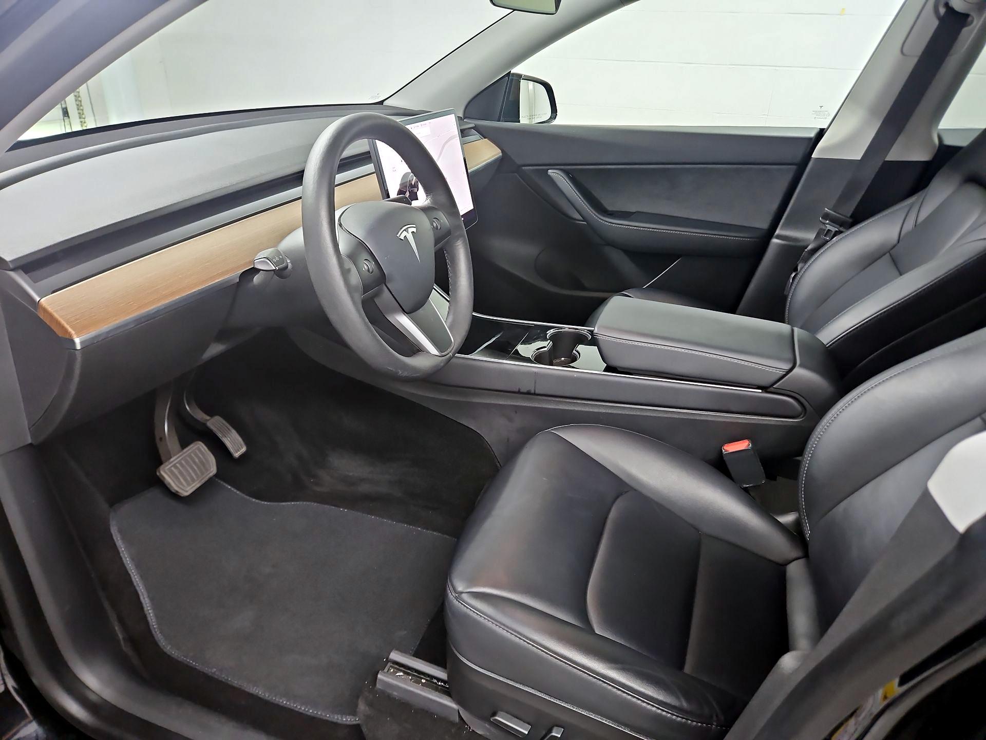 Thumbnail: 2021 Tesla Model Y - 11