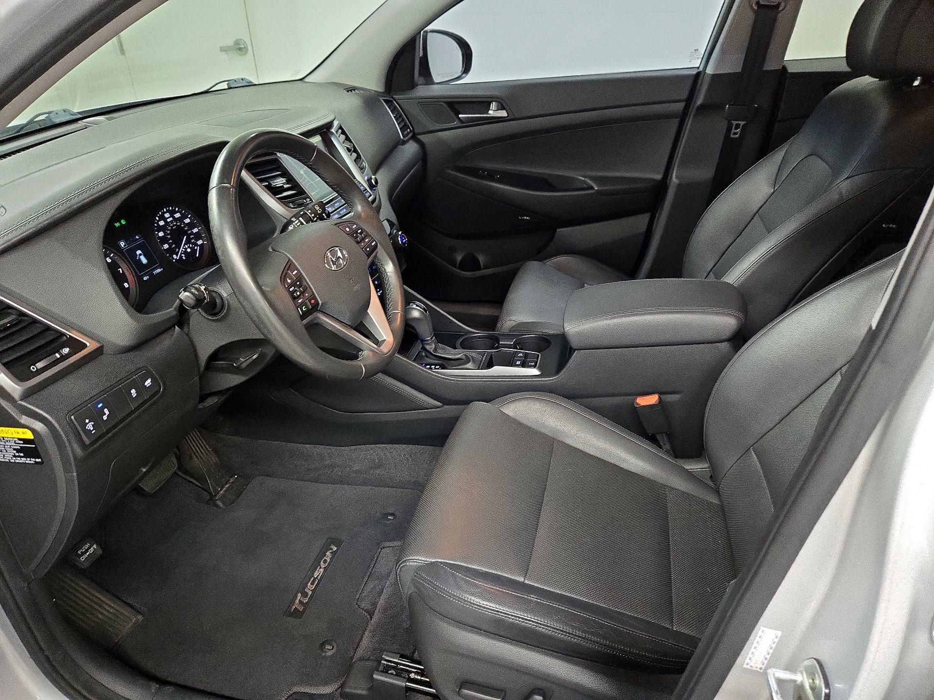 Thumbnail: 2017 Hyundai Tucson - 11
