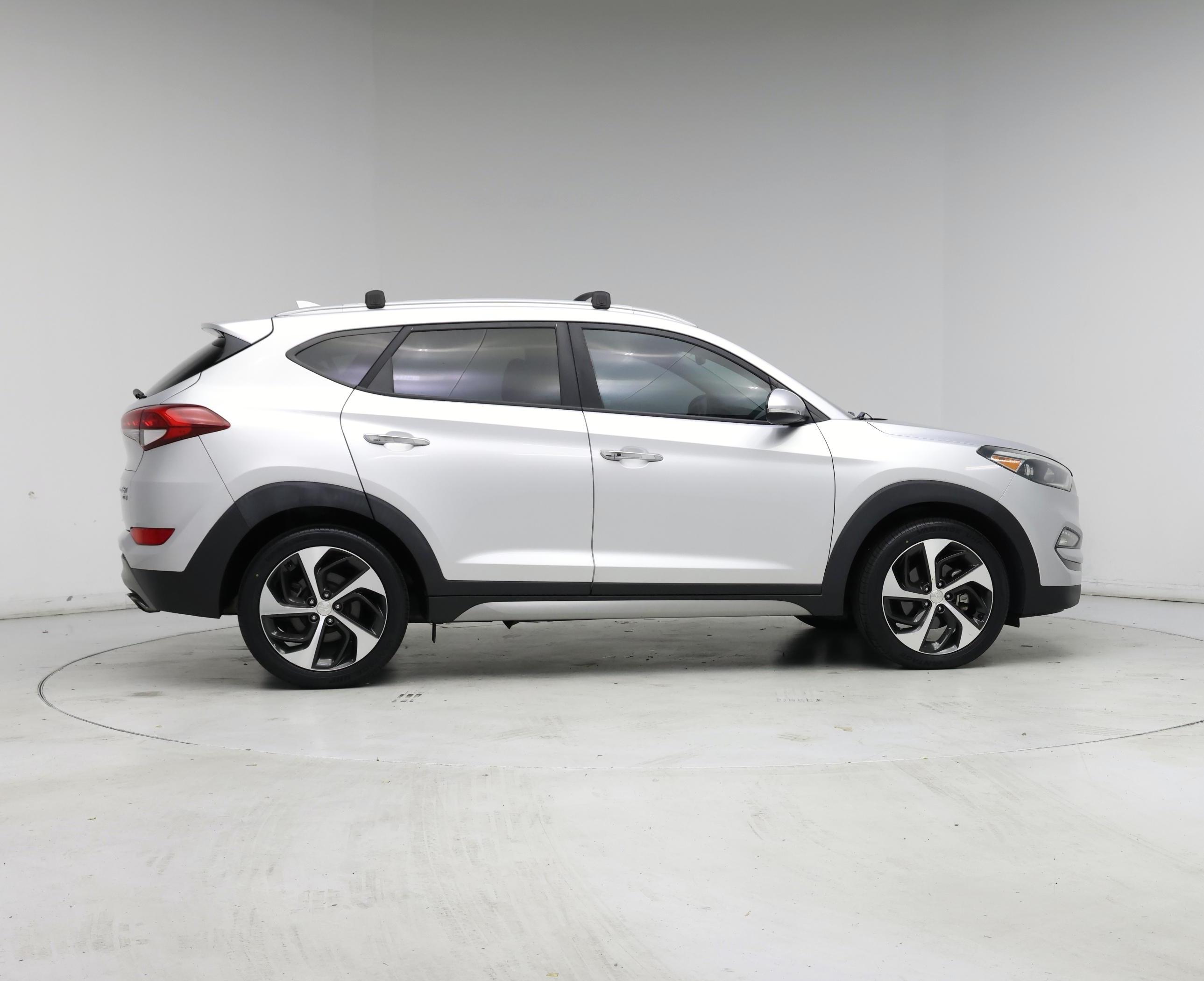 Thumbnail: 2017 Hyundai Tucson - 7