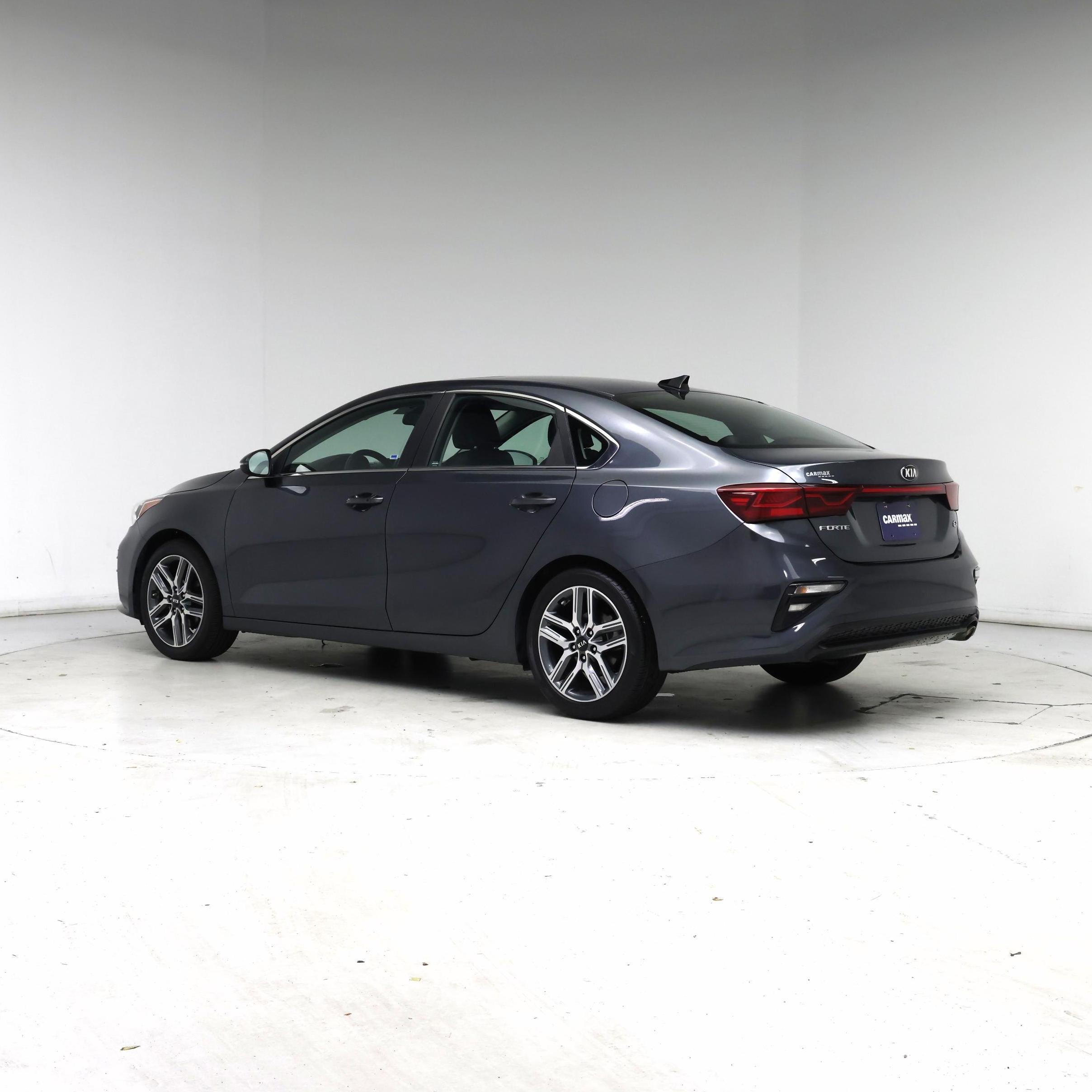 Thumbnail: 2021 Kia Forte - 2