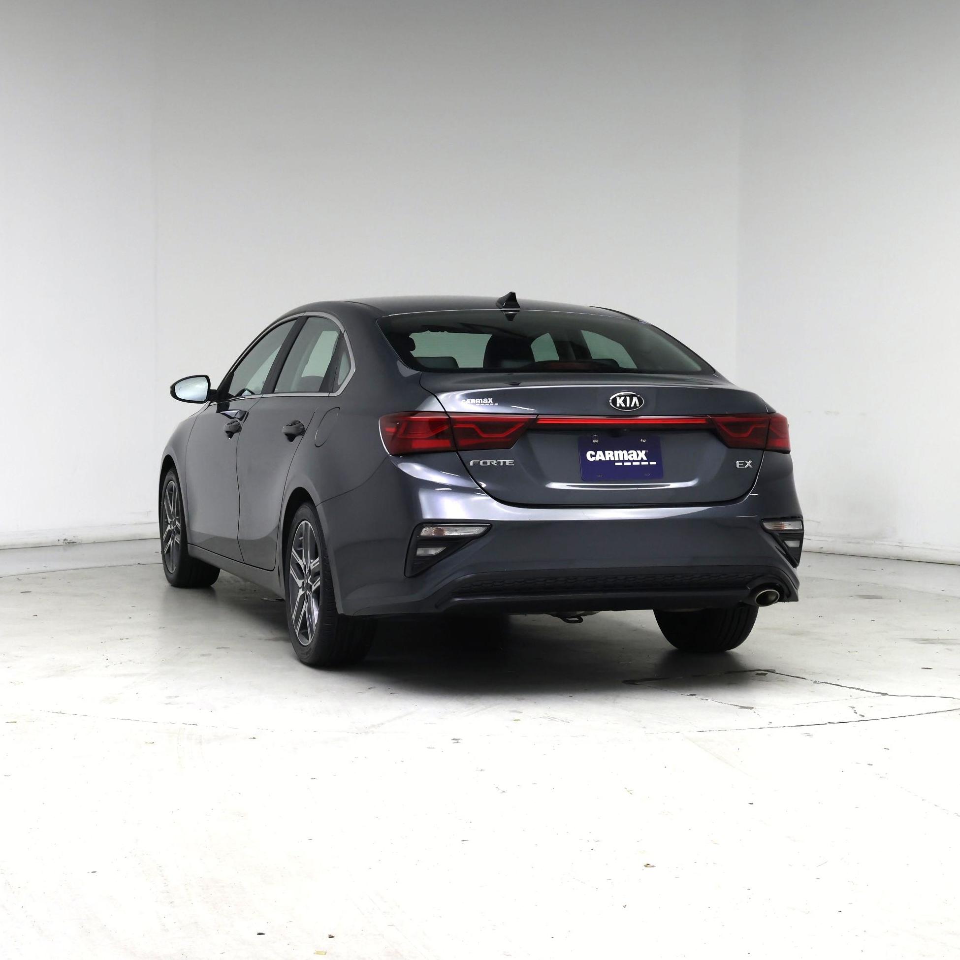 Thumbnail: 2021 Kia Forte - 6