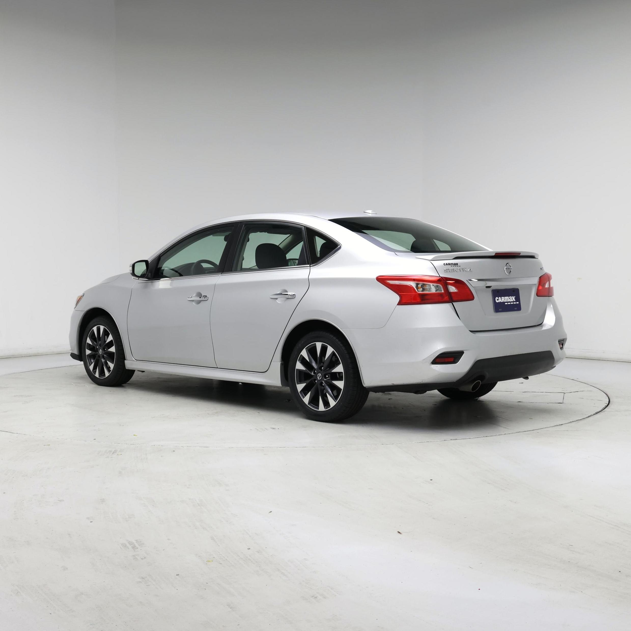 Thumbnail: 2018 Nissan Sentra - 2