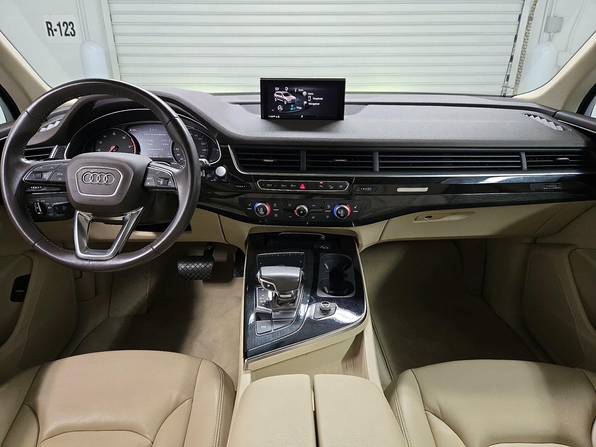 Thumbnail: 2018 Audi Q7 - 9